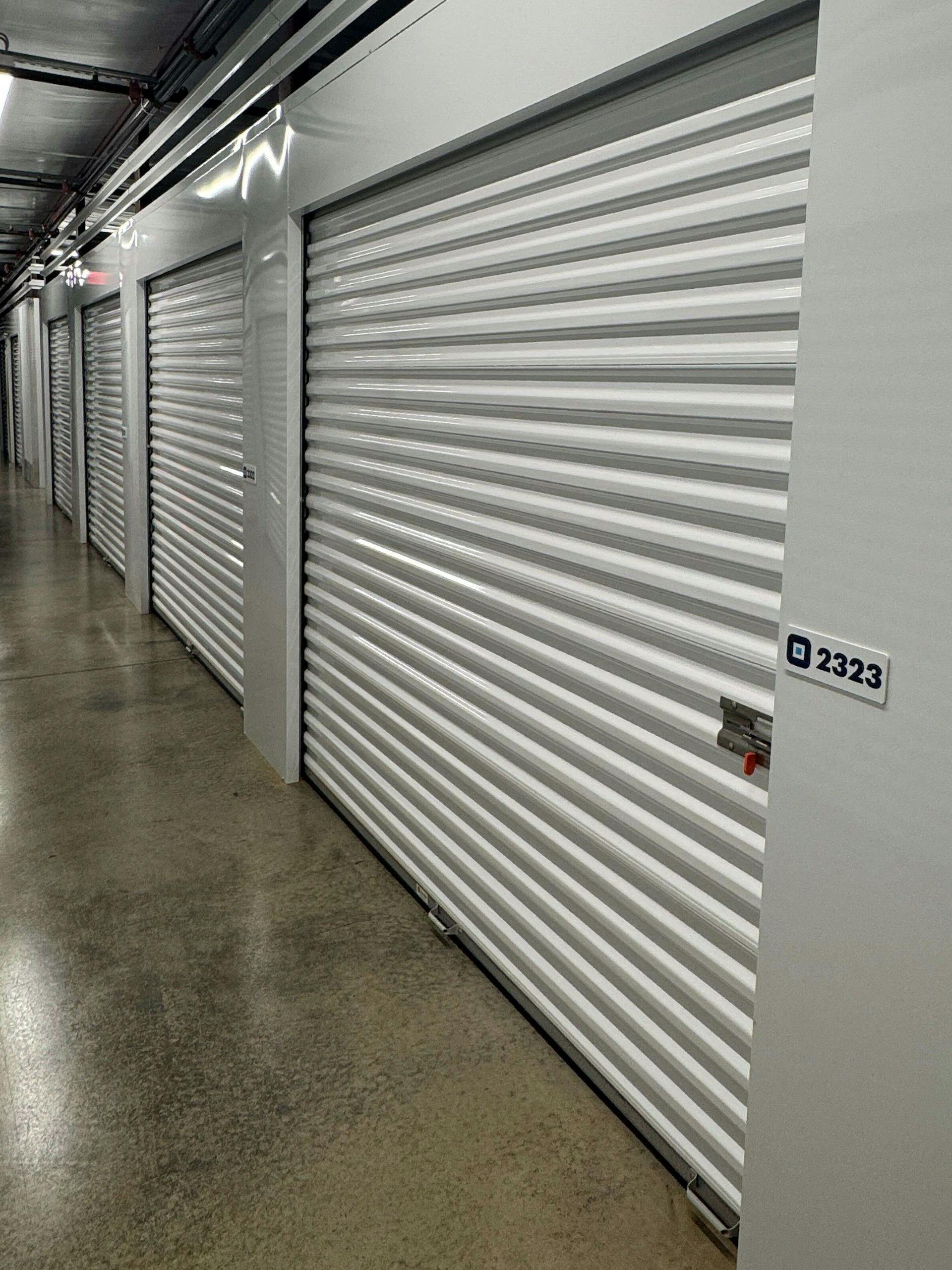 storage facility in Hampton Cove, AL 