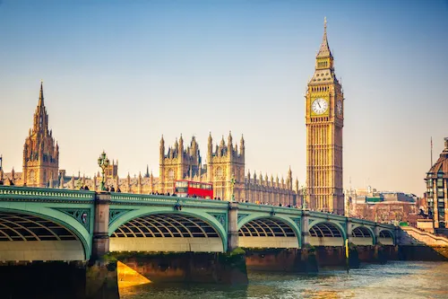 Space to Pop lance ses services à Londres