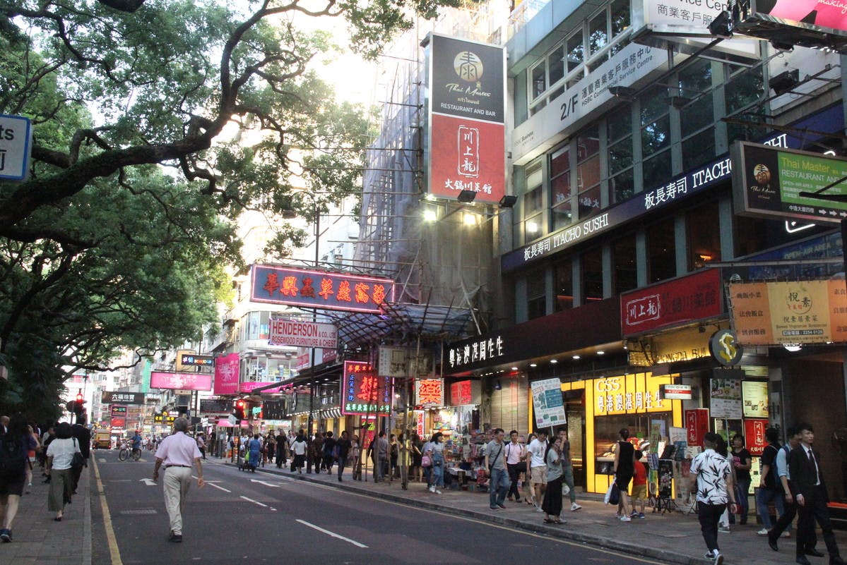 Guide to Short-Term Retail Stores in Tsim Sha Tsui, Hong Kong