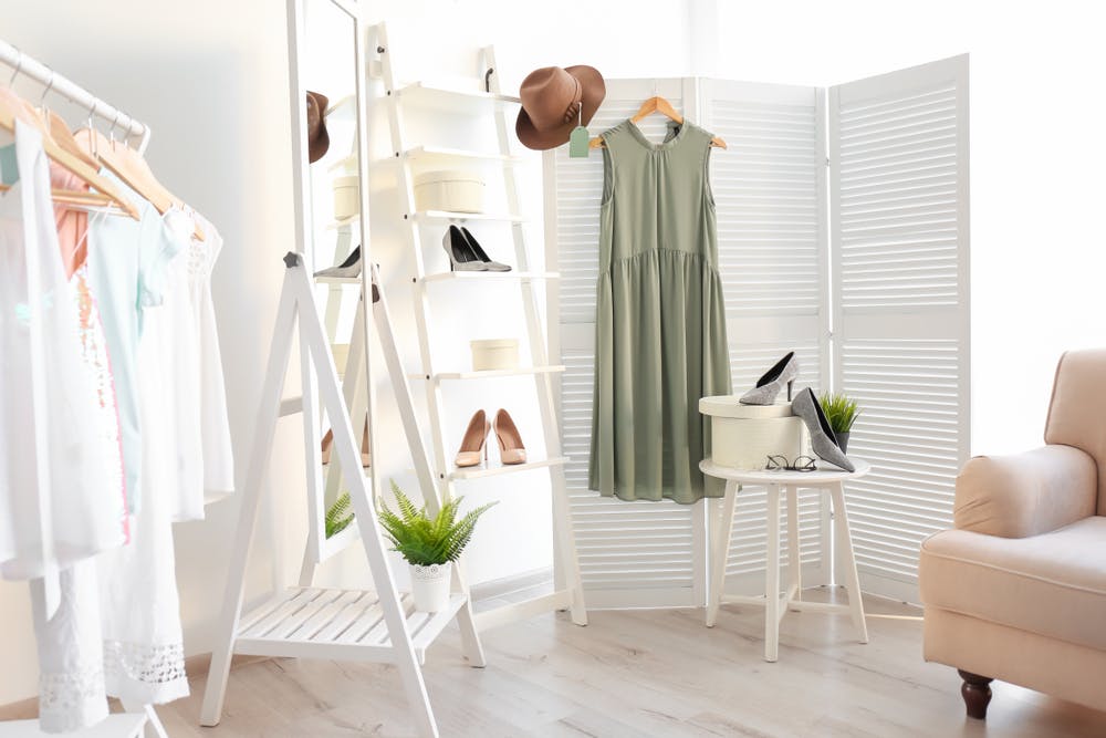 dressing modern