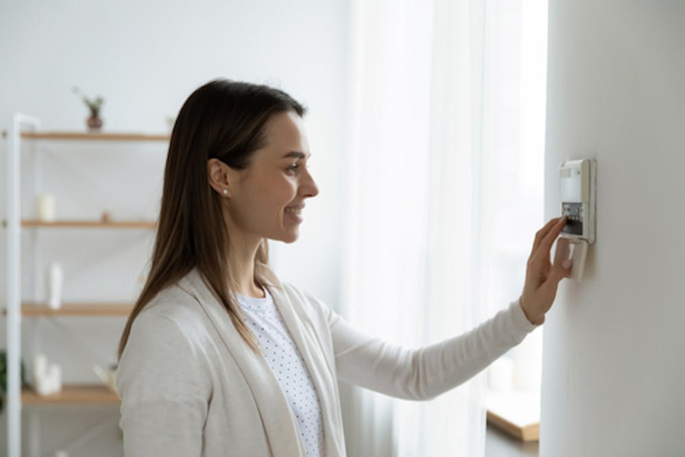 Centrală pe gaz vs centrală electrică: cum alegi corect pentru locuința ta