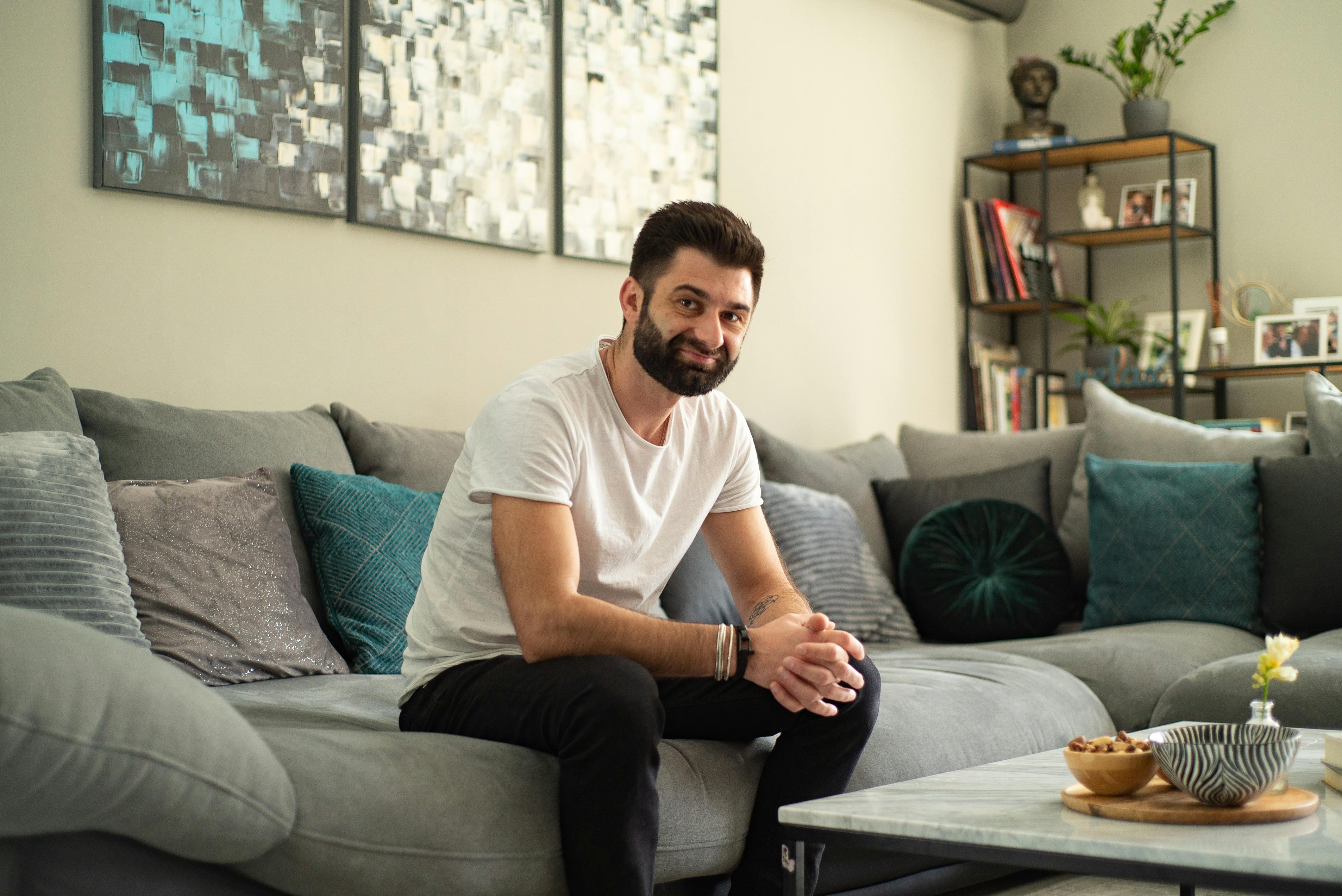 Story of a Home: Pășește în casa din Otopeni a actorului Paul Ipate