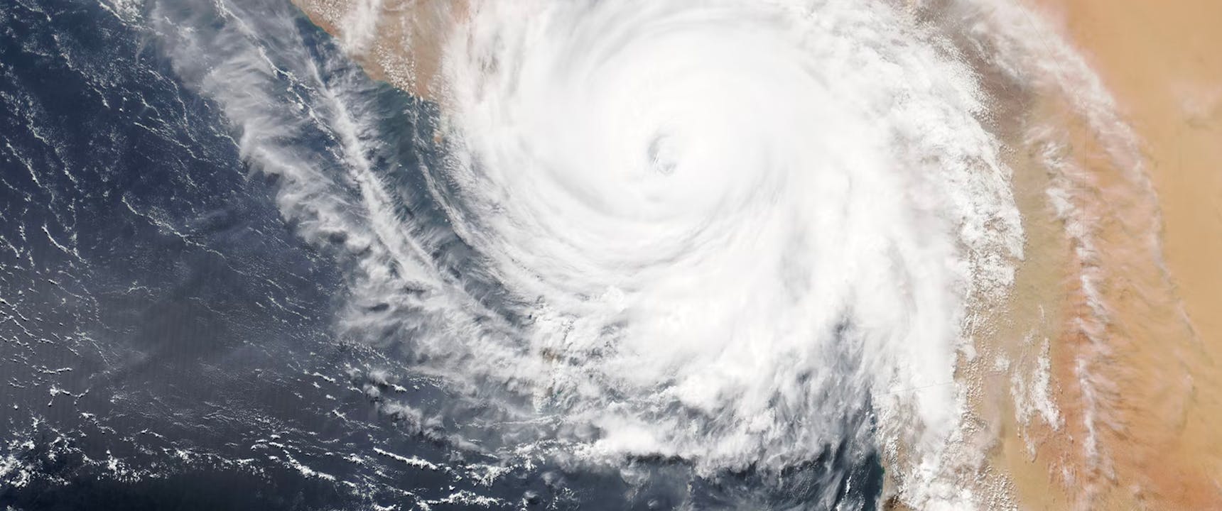 The Damage Of Hurricanes To Your Home The Damage Of Hurricanes To Your Home