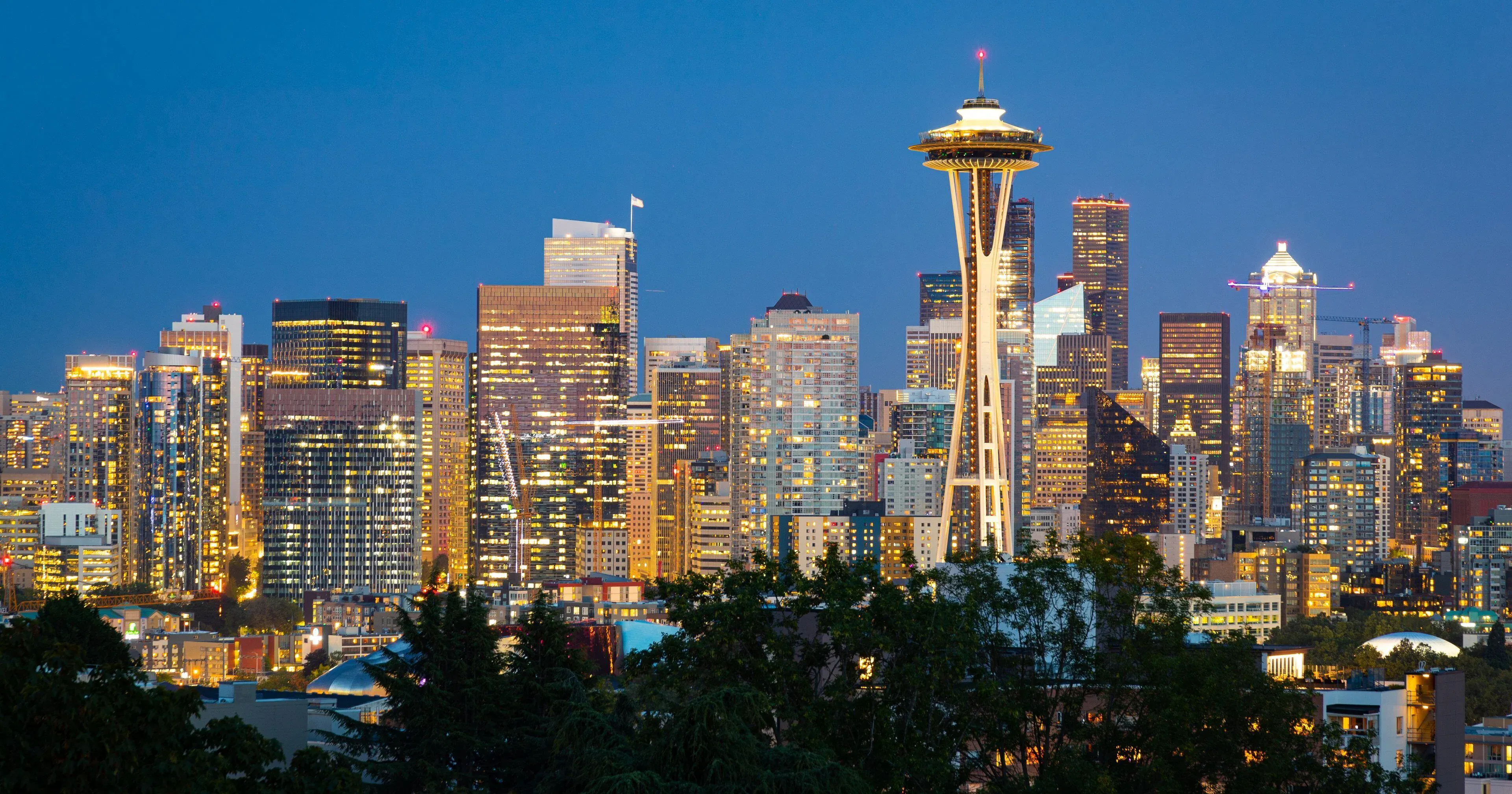 Seattle city skyline in the evening.