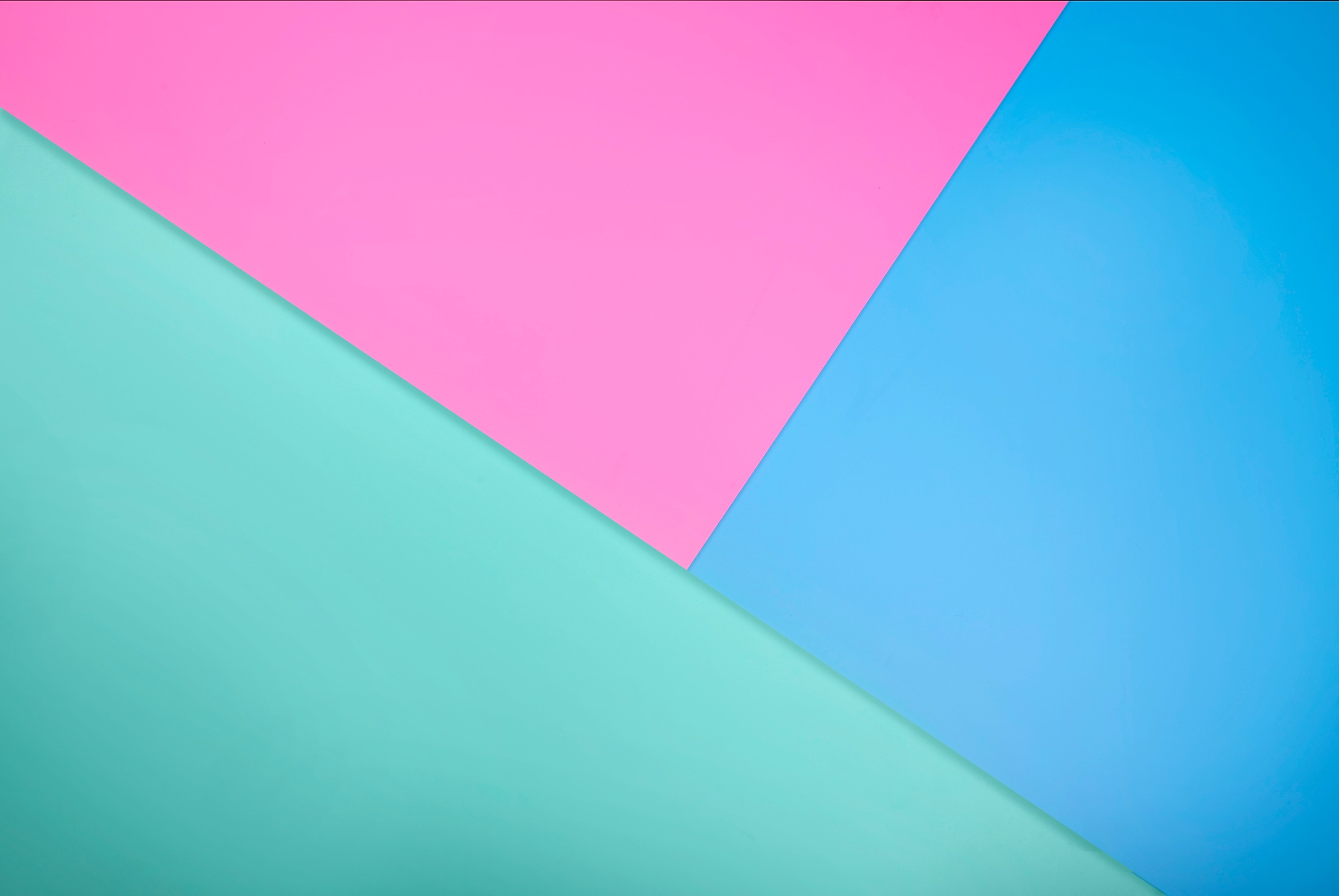 Decoding Sarcasm: The Role of Quotation Marks in Conveying Irony