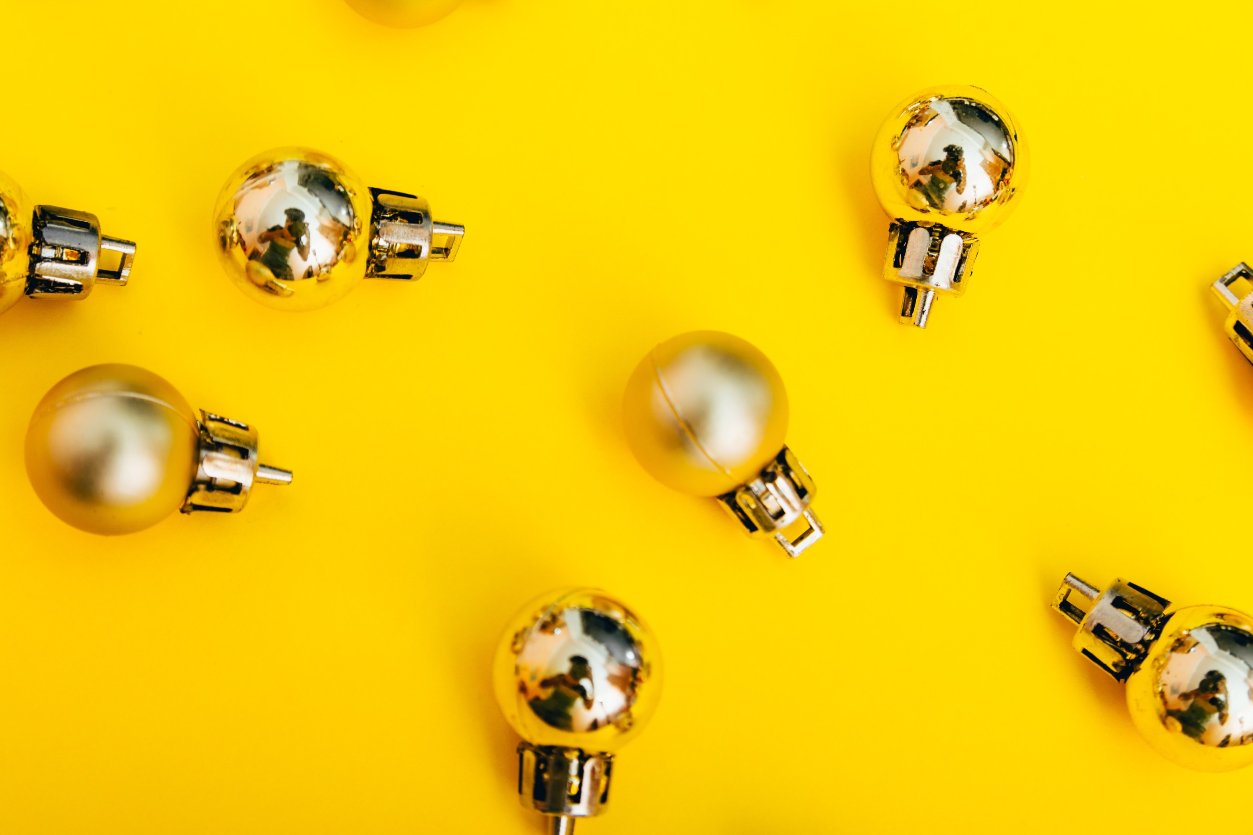 Discover the Luminous World of Adjectives Starting with 'L'