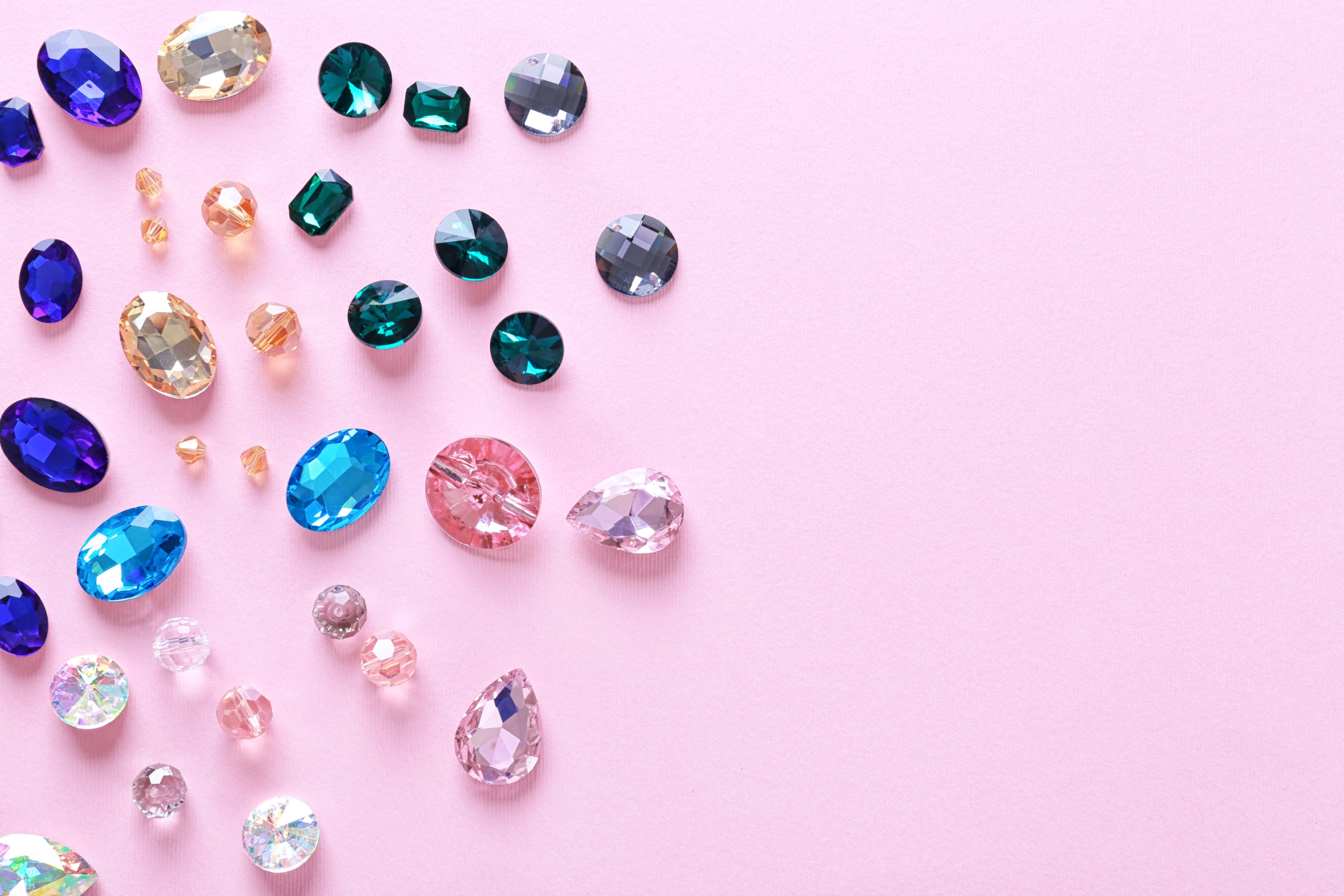 The Etymology of Sparkle Jewelry vs Jewellery Strategically.co