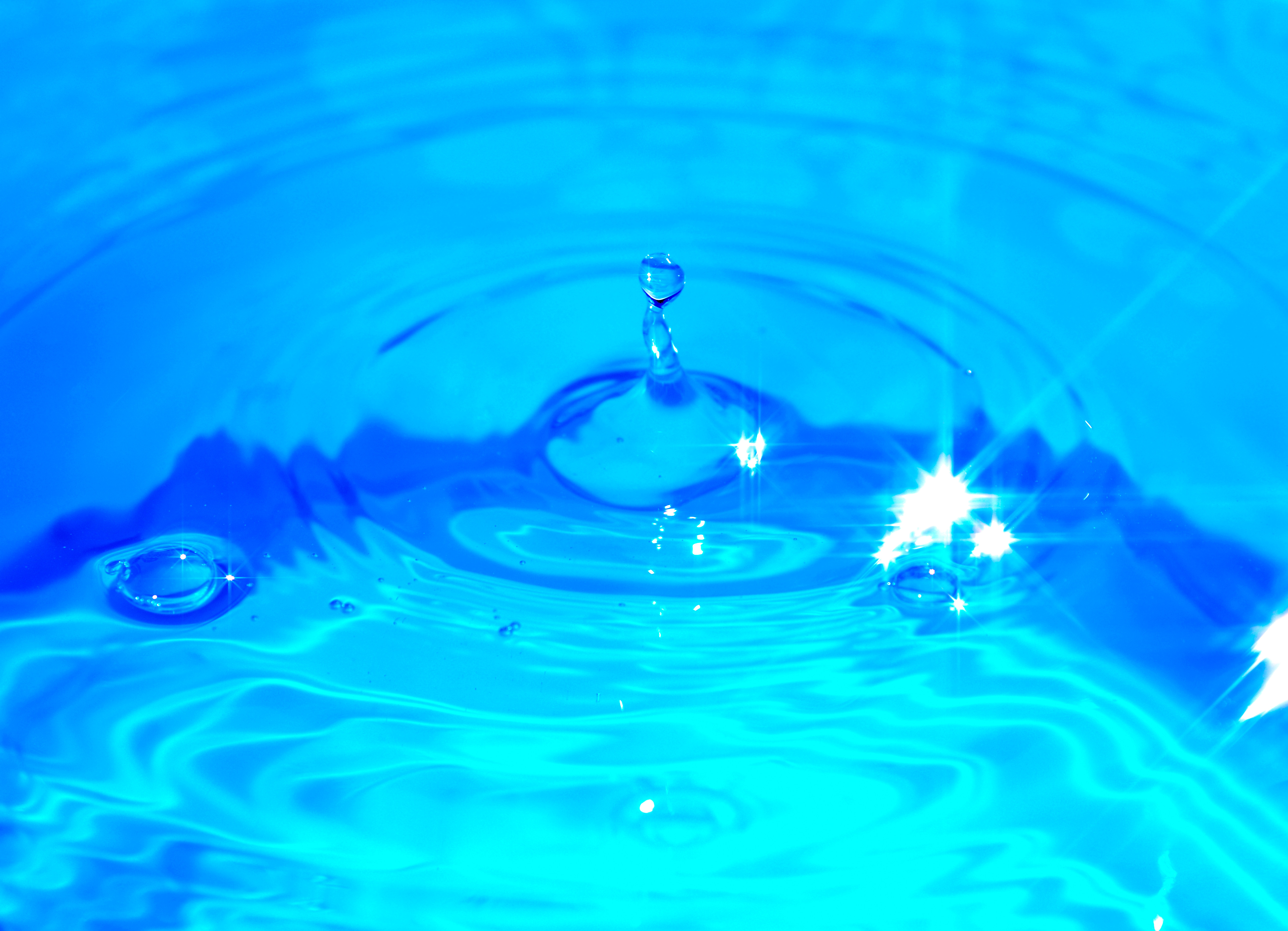 Learn the Meaning of "Ebbs and Flows": Understanding a Common Phrase