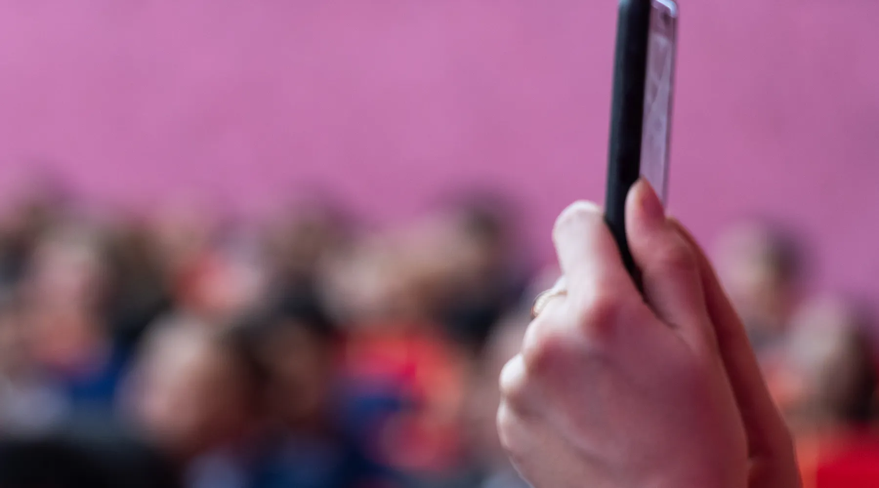 Understanding the Meaning of 'IKR': An Exploration of WhatsApp Slang