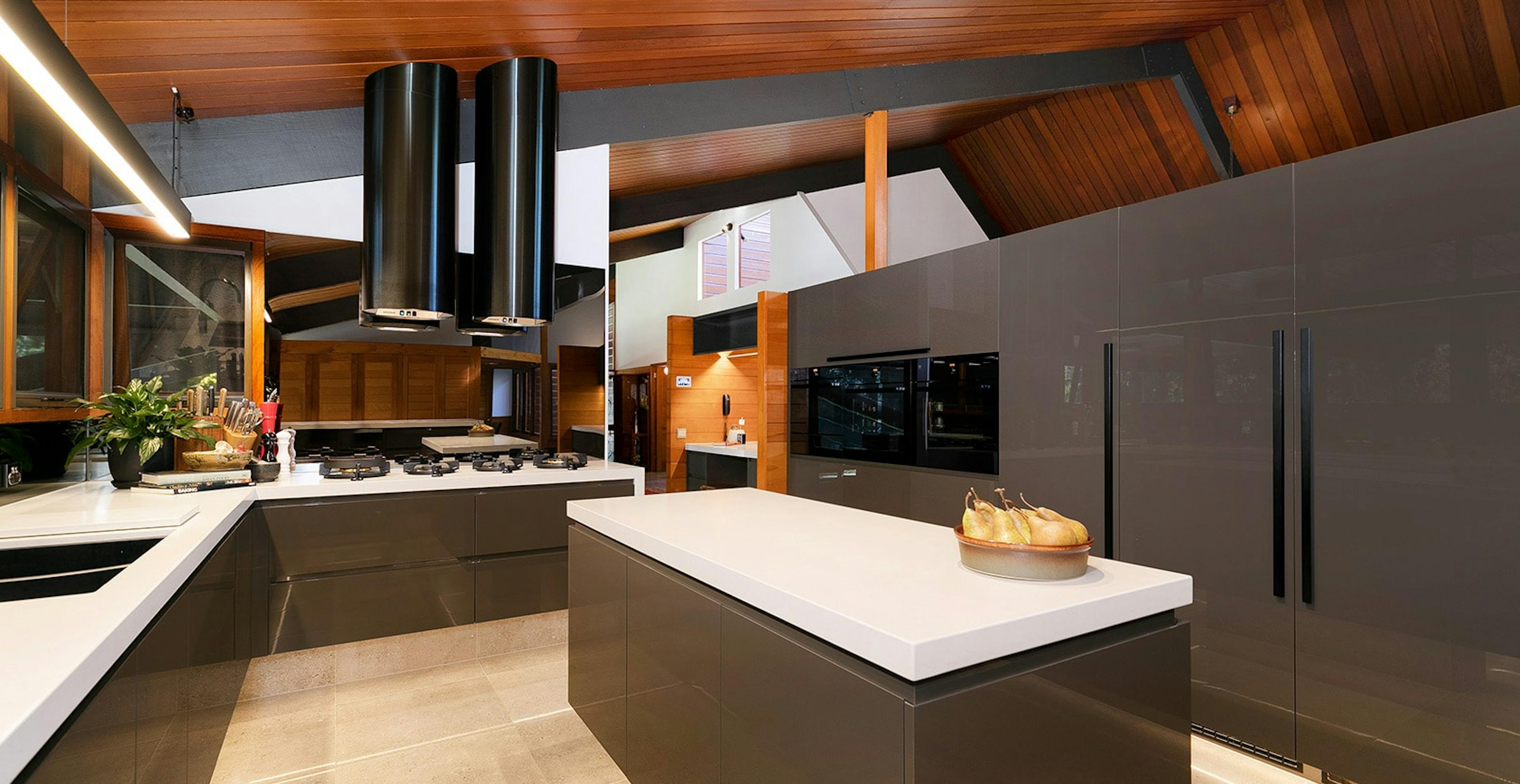 Award winning kitchens by Streamline Cabinets & Joinery