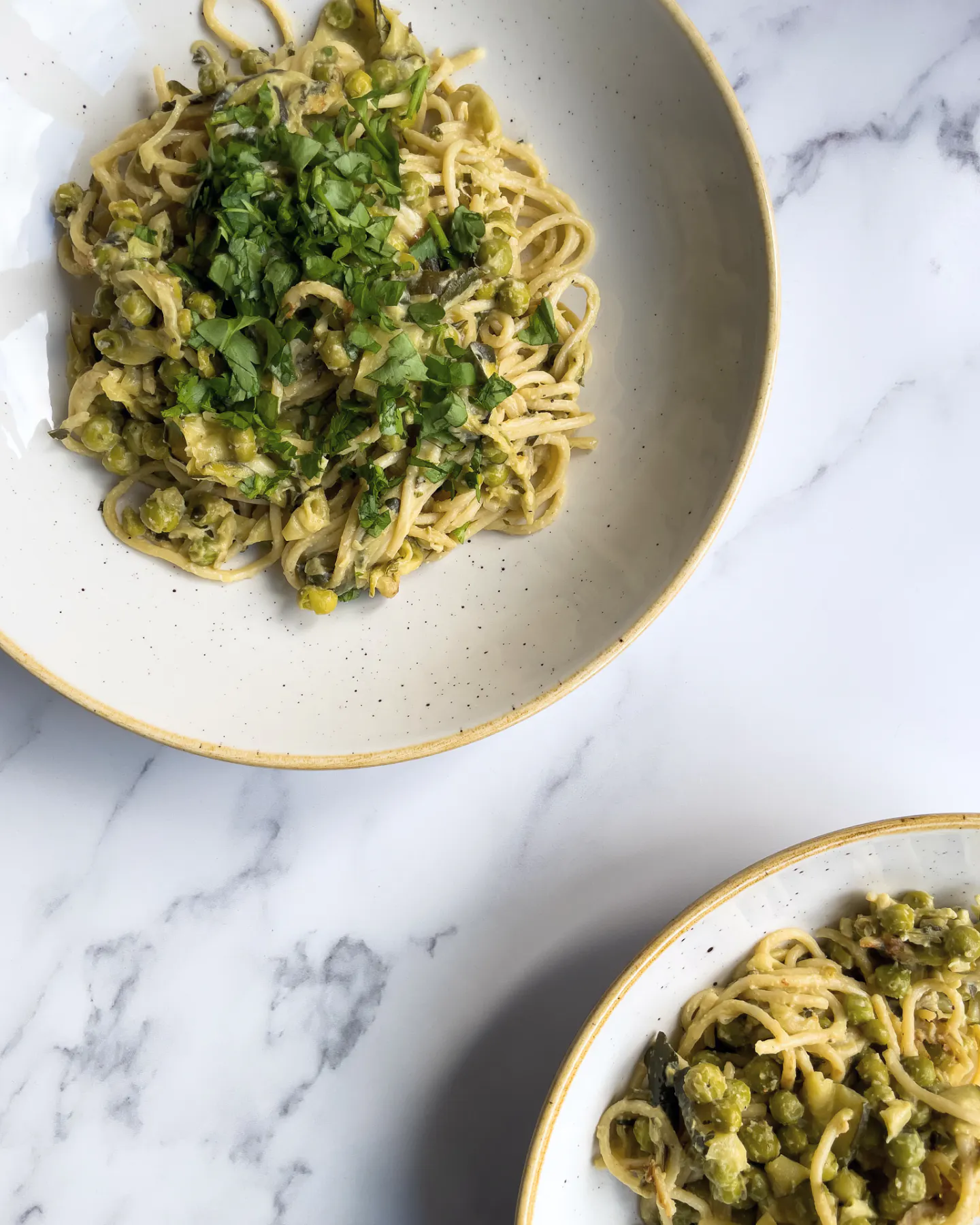 Courgette & pea green pasta - Stryve