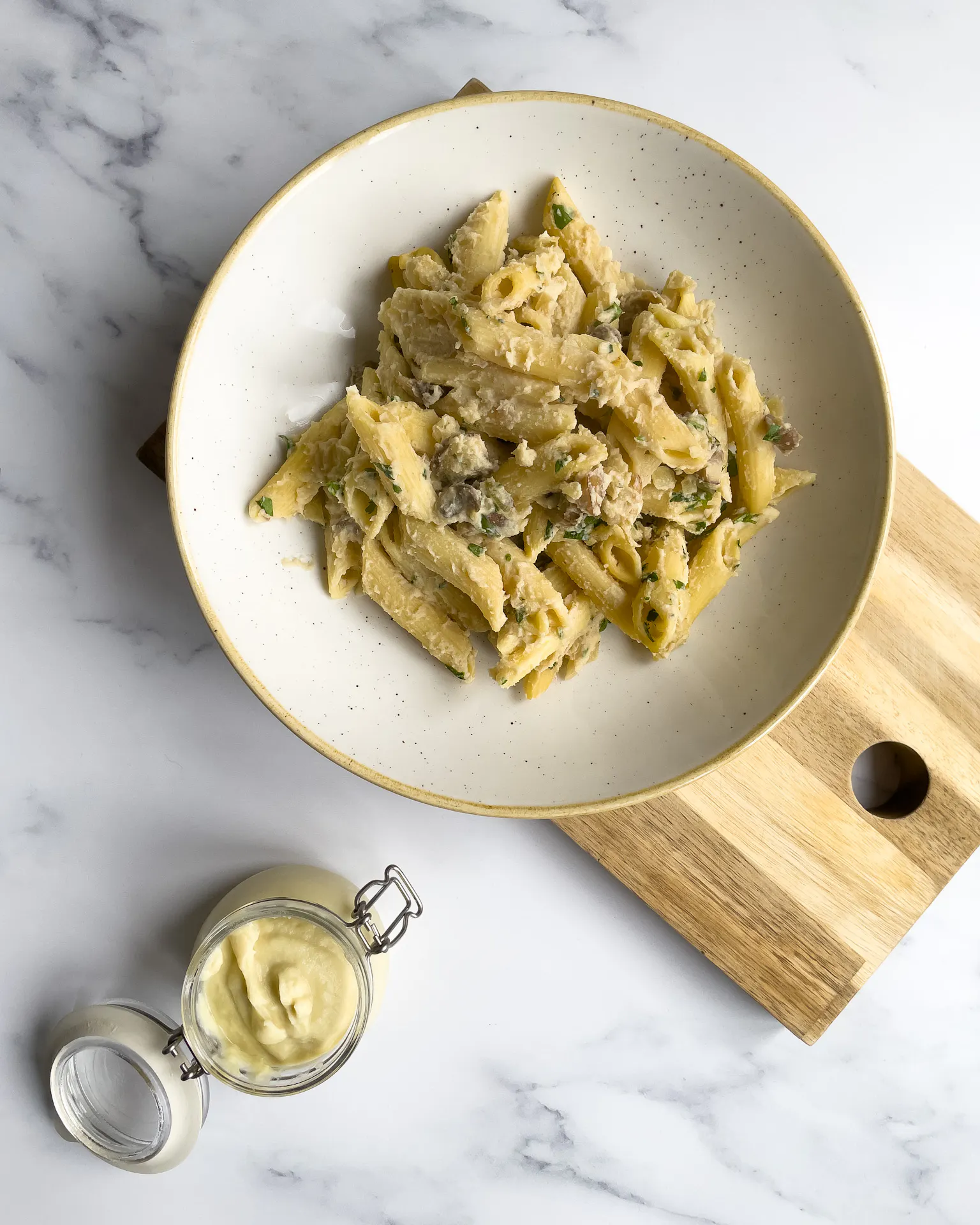 Creamy mushroom, cauliflower alfredo - Stryve