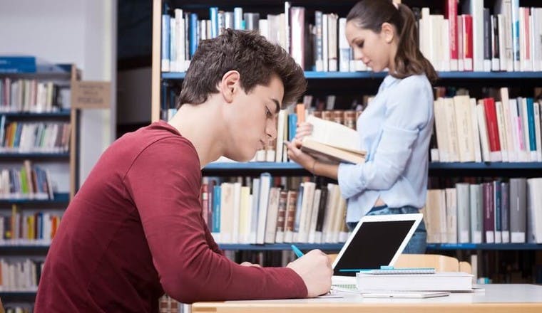 Hogeschool of universiteit: wat zijn de verschillen?