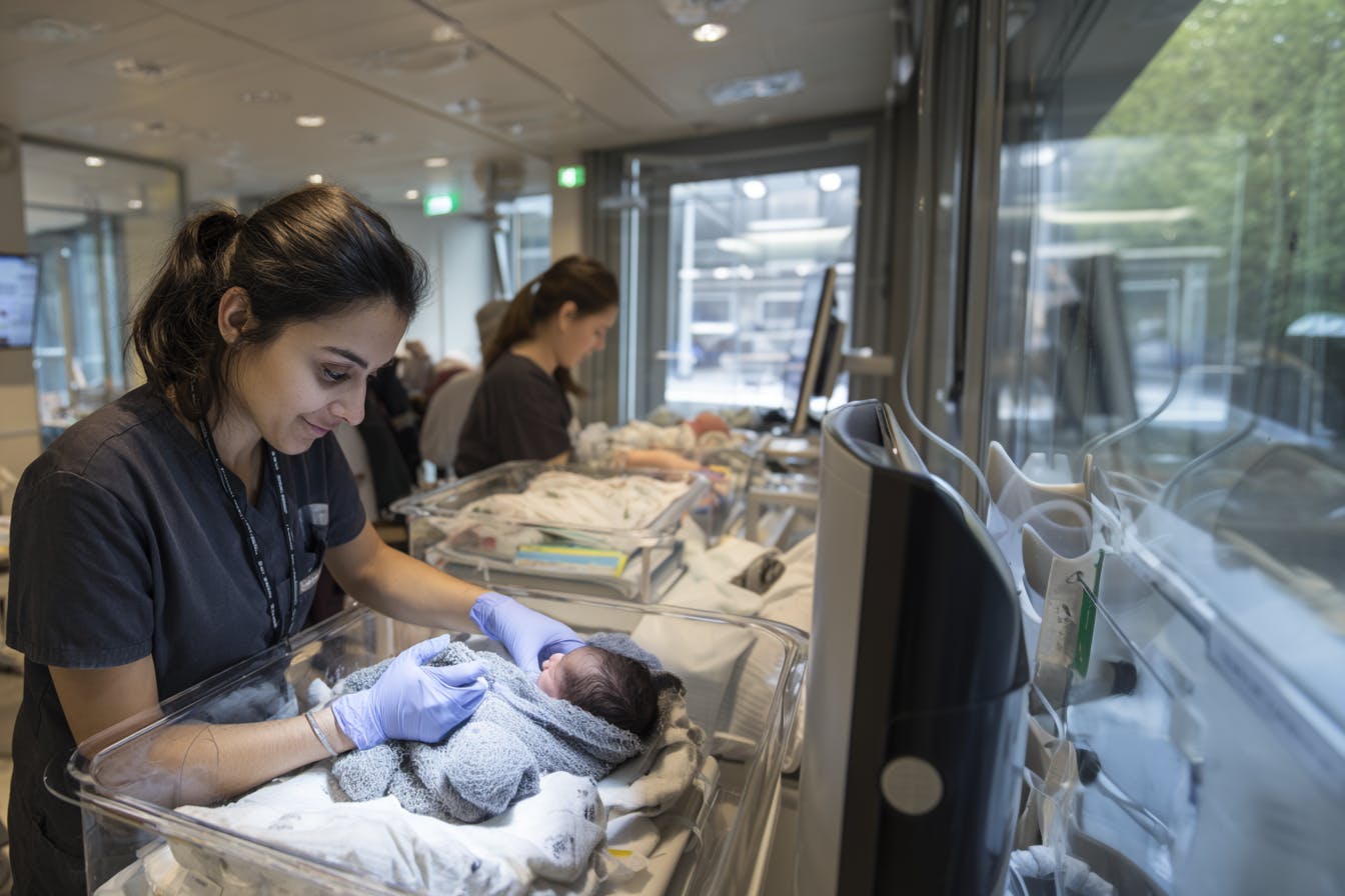 Afbeelding voor het beroep Verloskundige