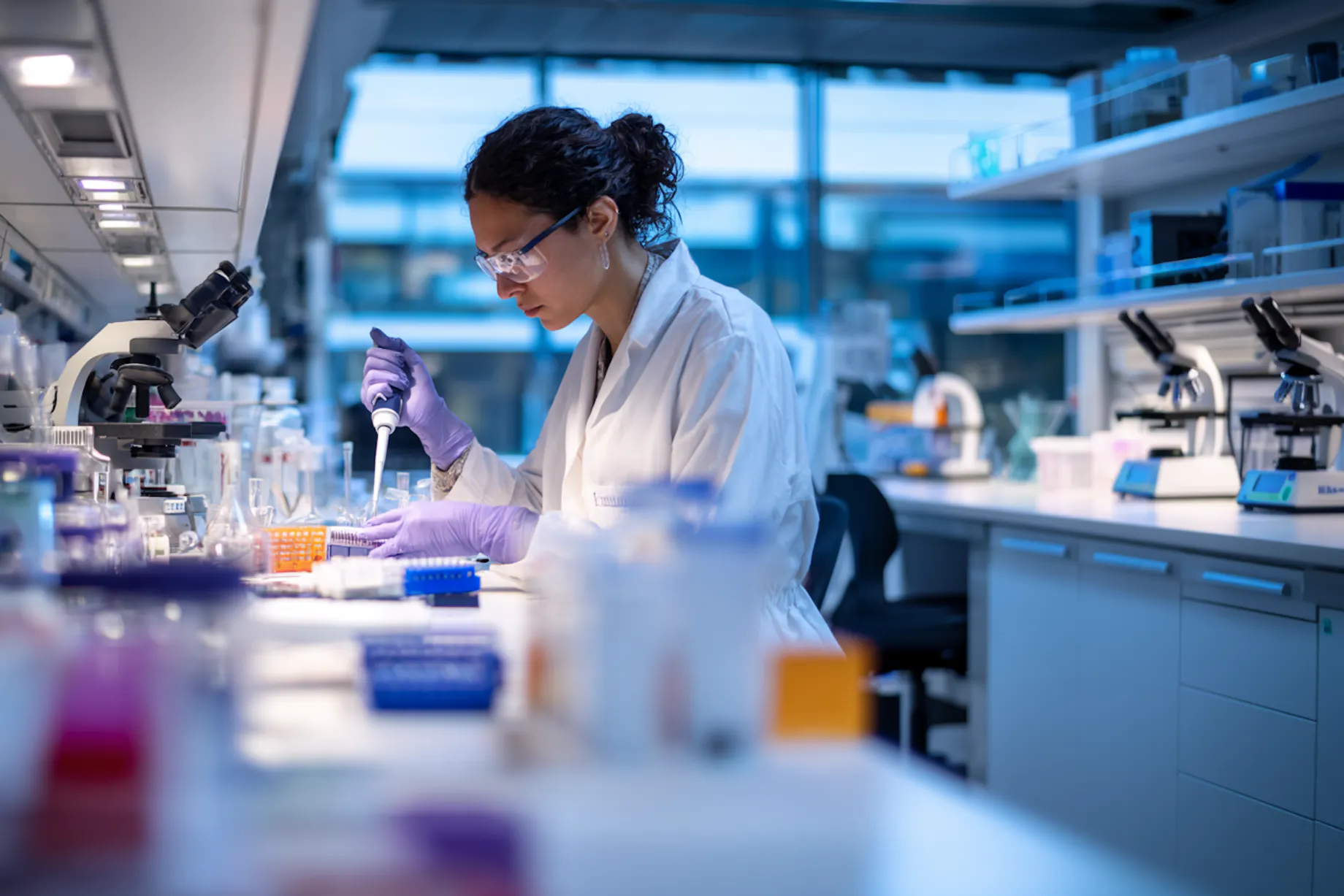 Afbeelding voor het beroep Milieuonderzoeker en Specialist biotechnologie