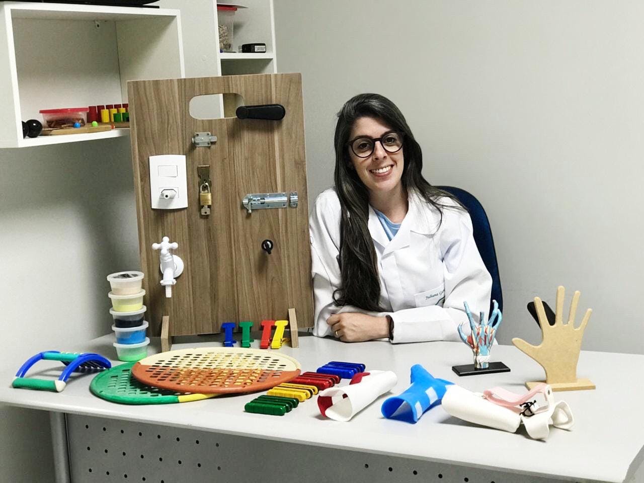 Dra. Juliana G. Arnês