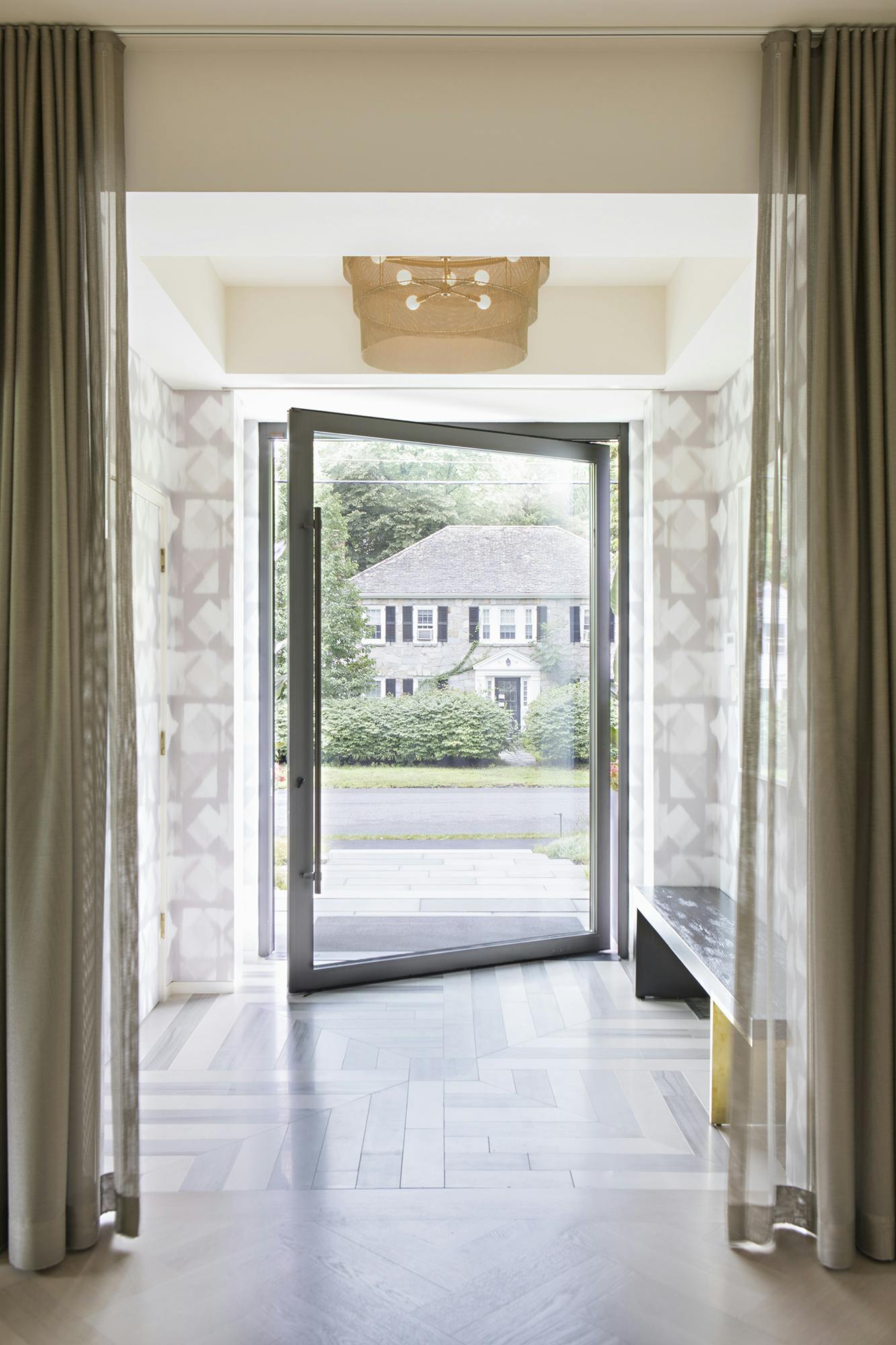 Studio-H-Wellesley-Private-Residence-Doorway 