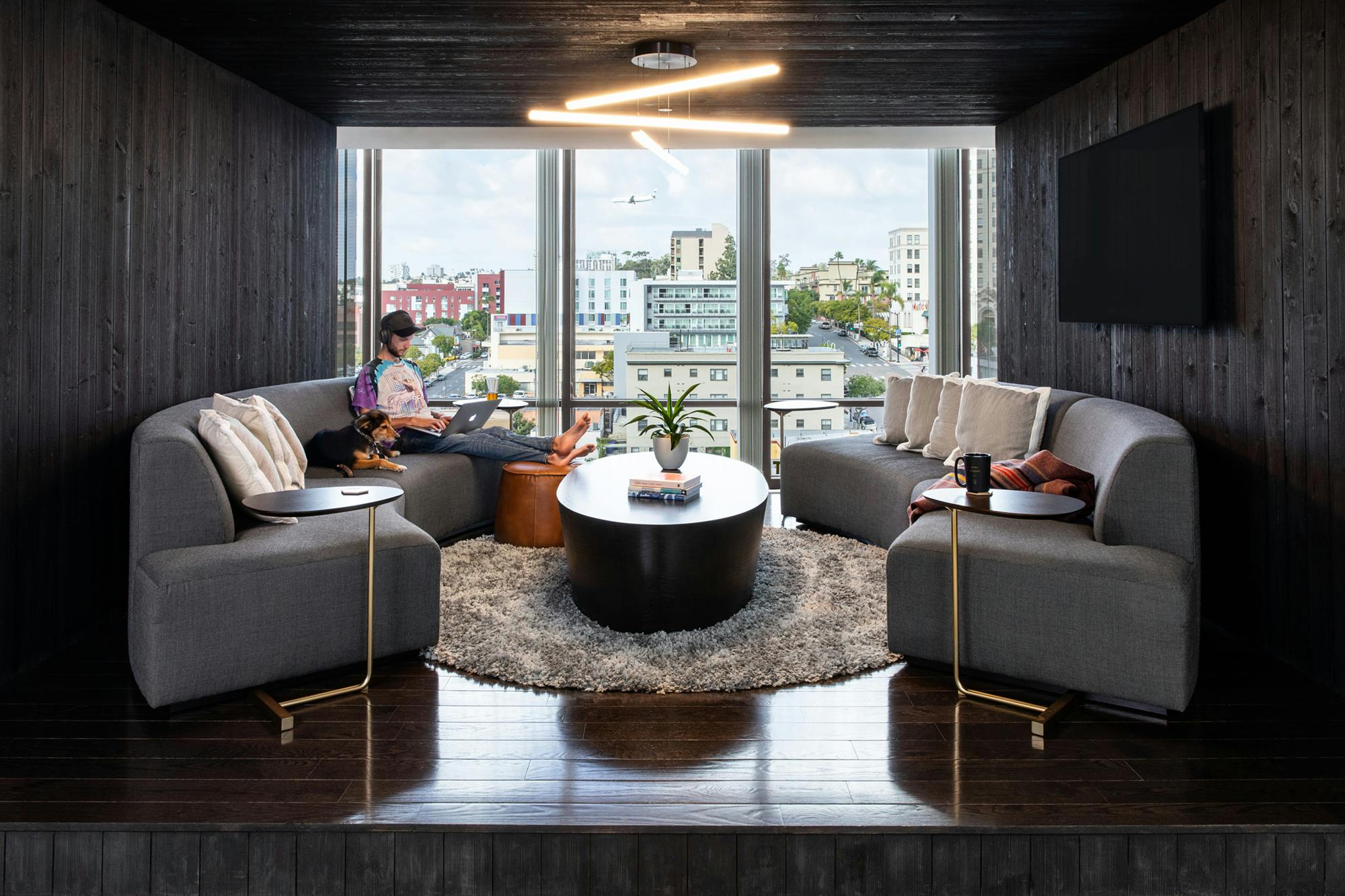 Studio-H-The-Control-Group-2