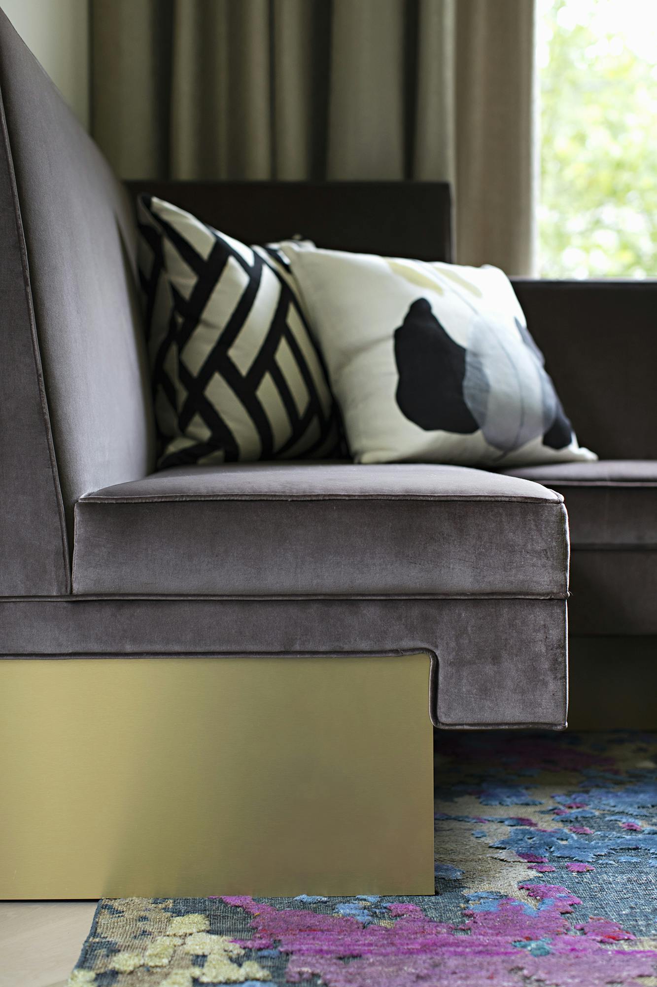 Studio-H-Wellesley-Private-Residence-Sofa-Detail