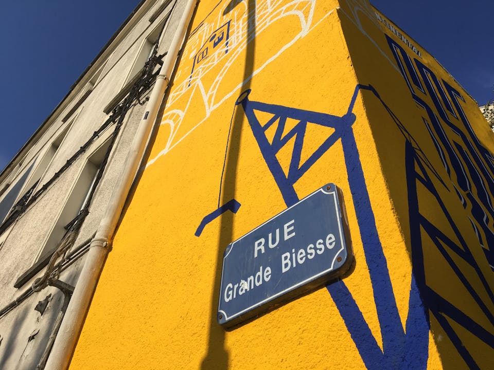 Panneau de signalisation de la rue Grande Biesse Nantes.