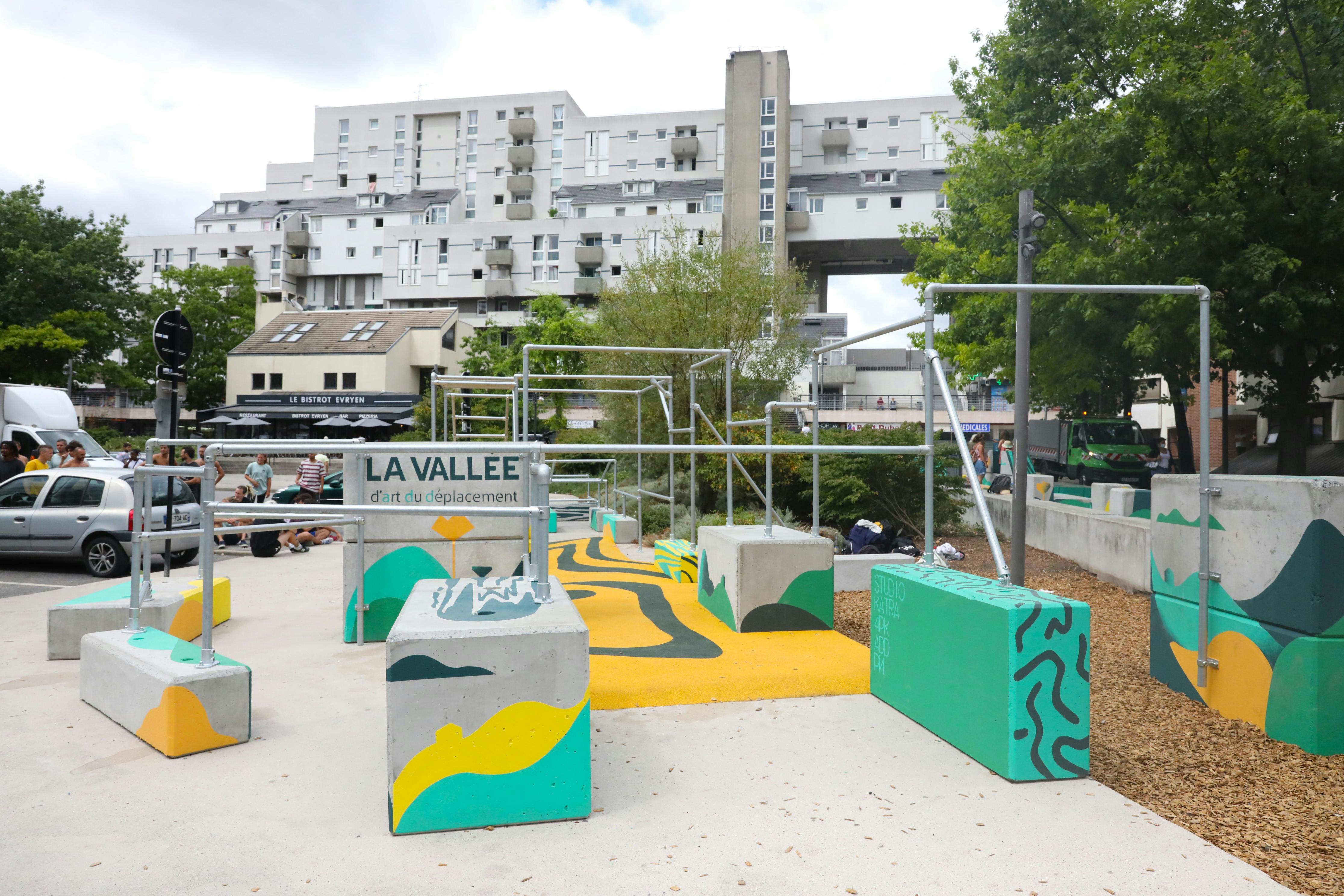evry-art-du-d-placement-et-design-urbain-studio-katra