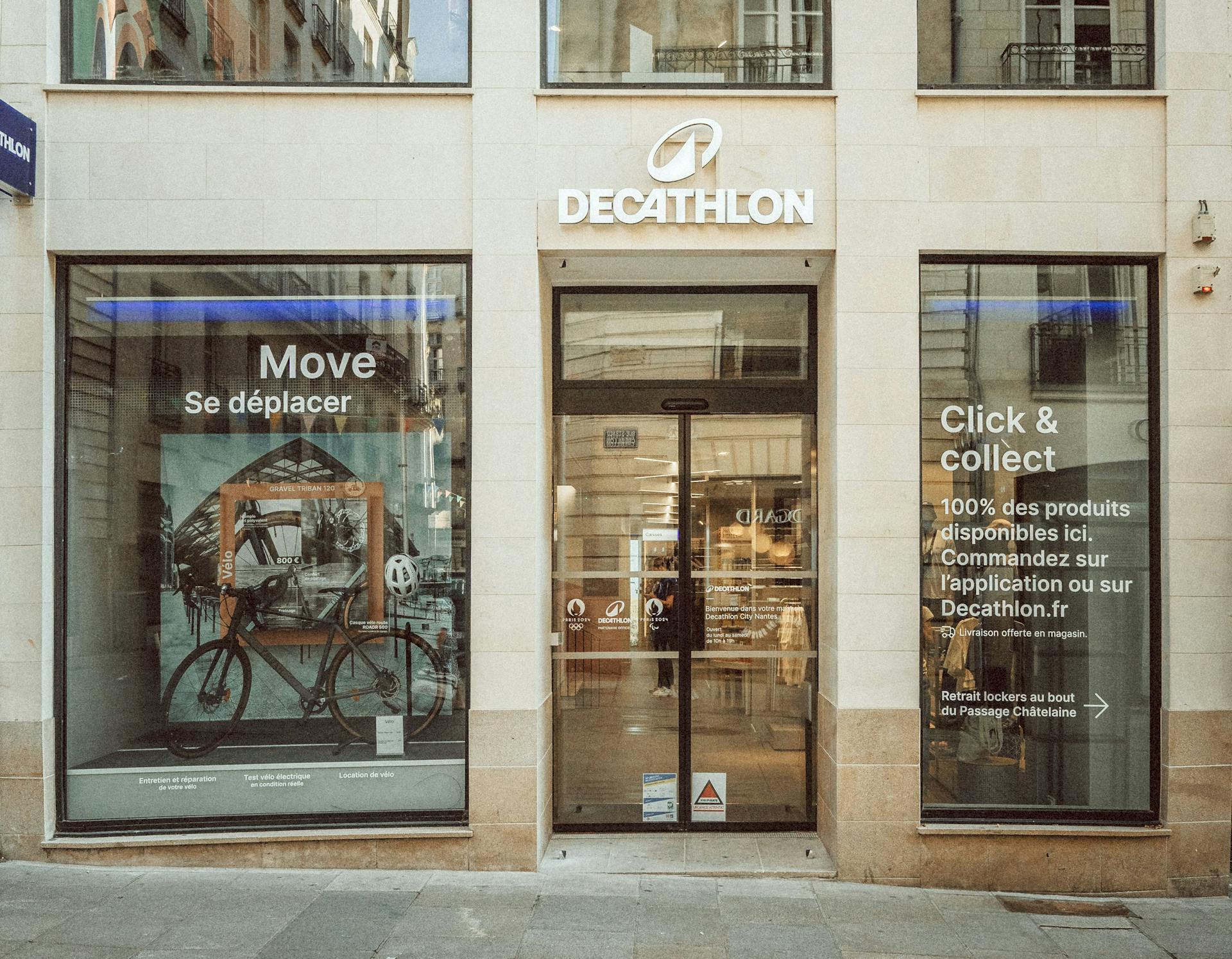La devanture du nouveau décathlon City de la vile de Nantes, situé rue Crébillon.