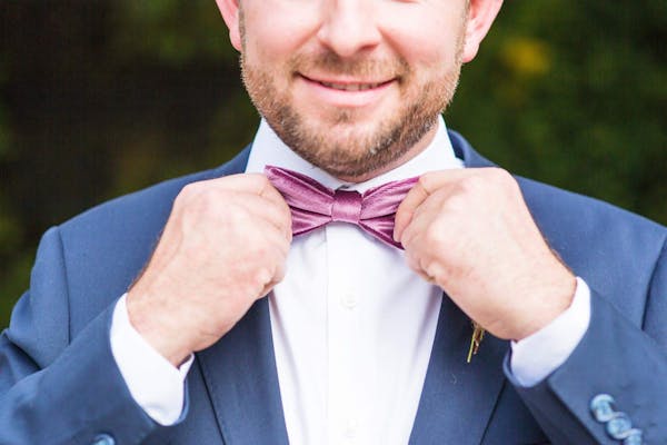 self-tie versus pre-tie bow ties