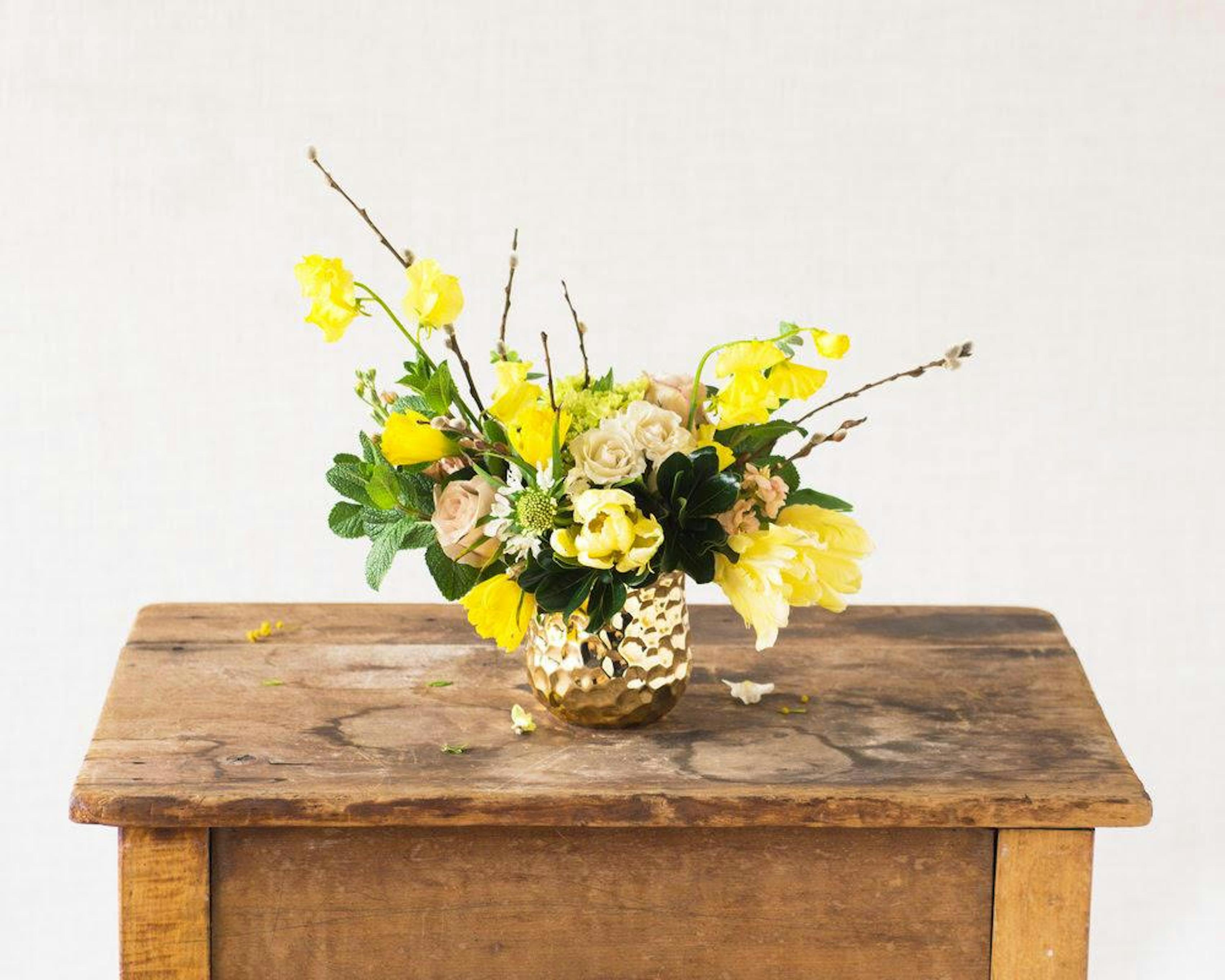 yellow wedding flowers