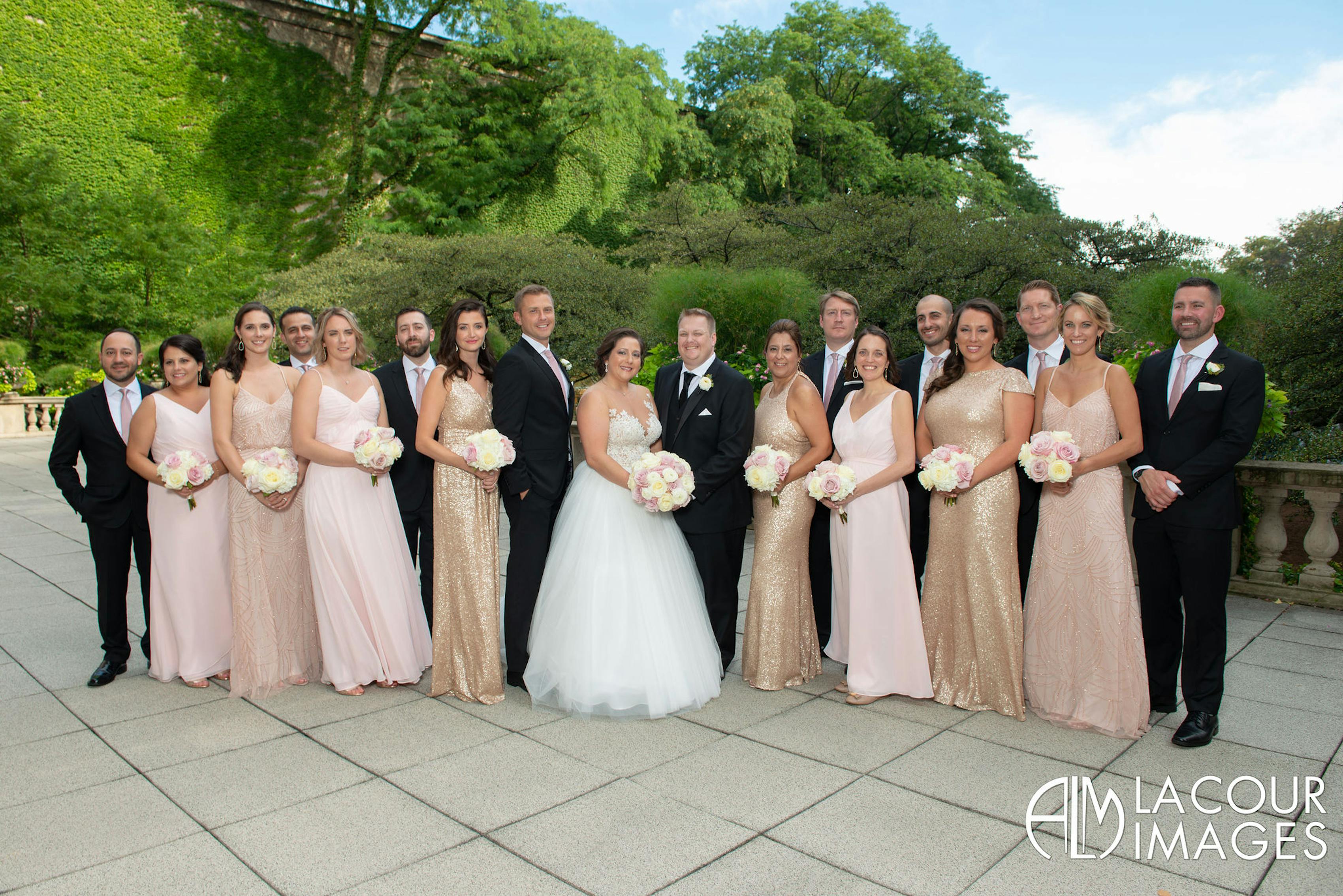 SuitShop has the best wedding planning resource to take advantage of.