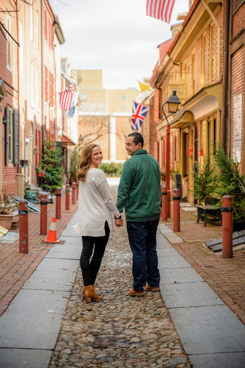 philadelphia engagement photo ideas