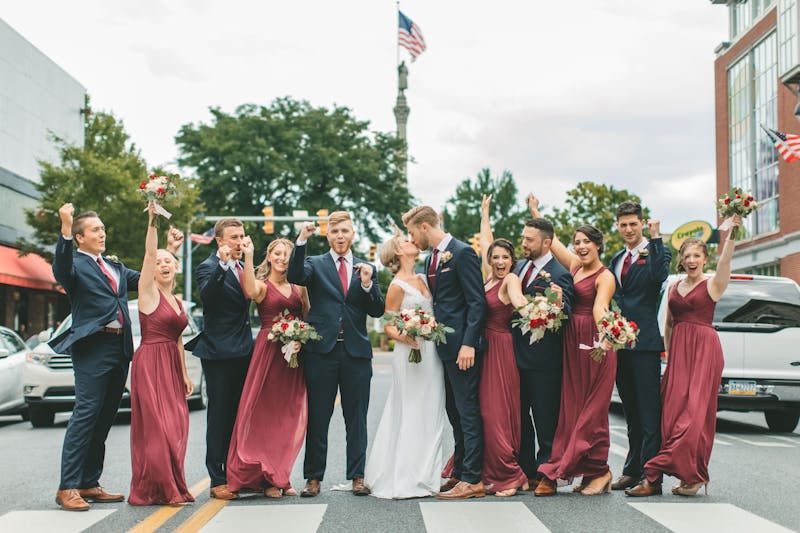 Navy blue wedding suits for men