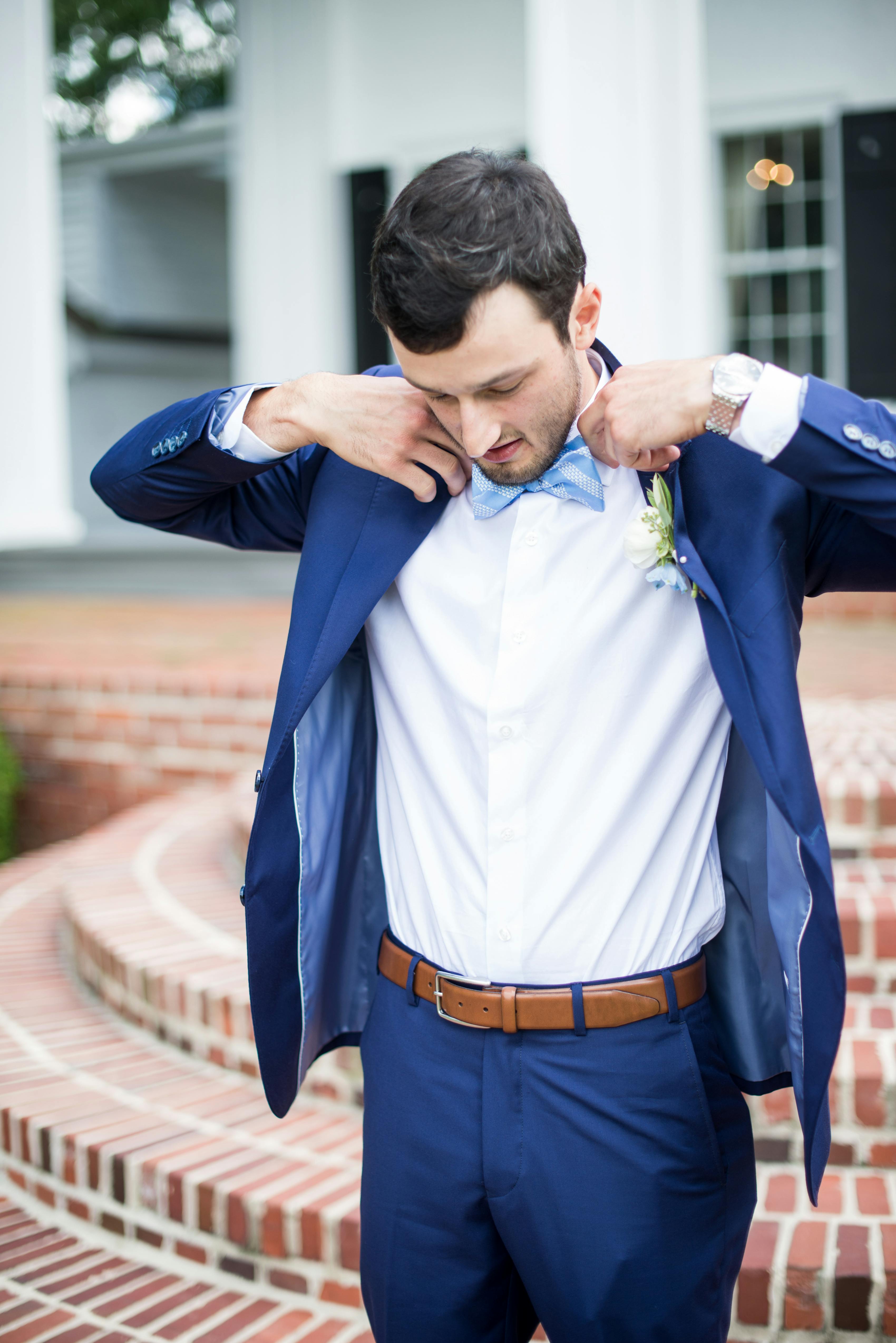 Brilliant blue wedding suits for men