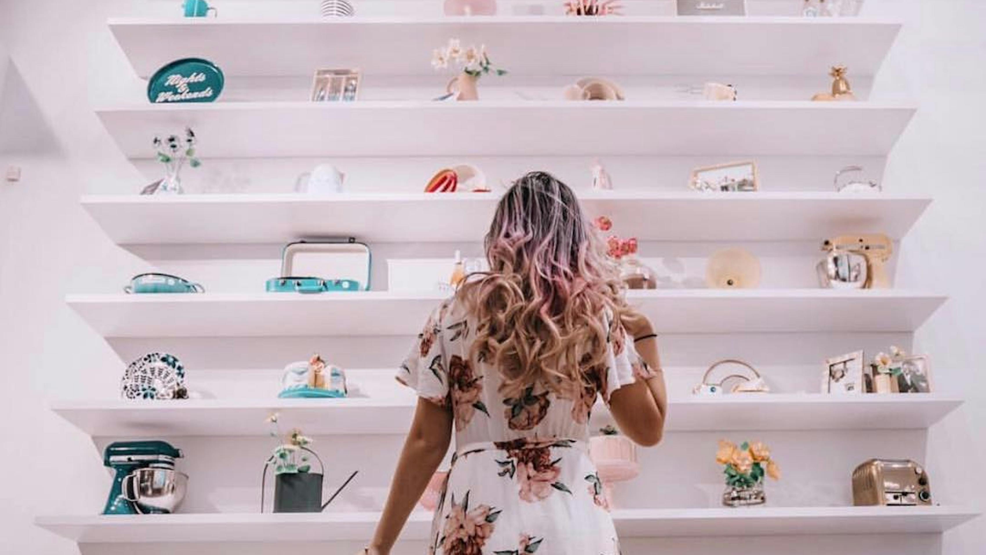 Using these wedding companies are the best way to plan a wedding on a budget.