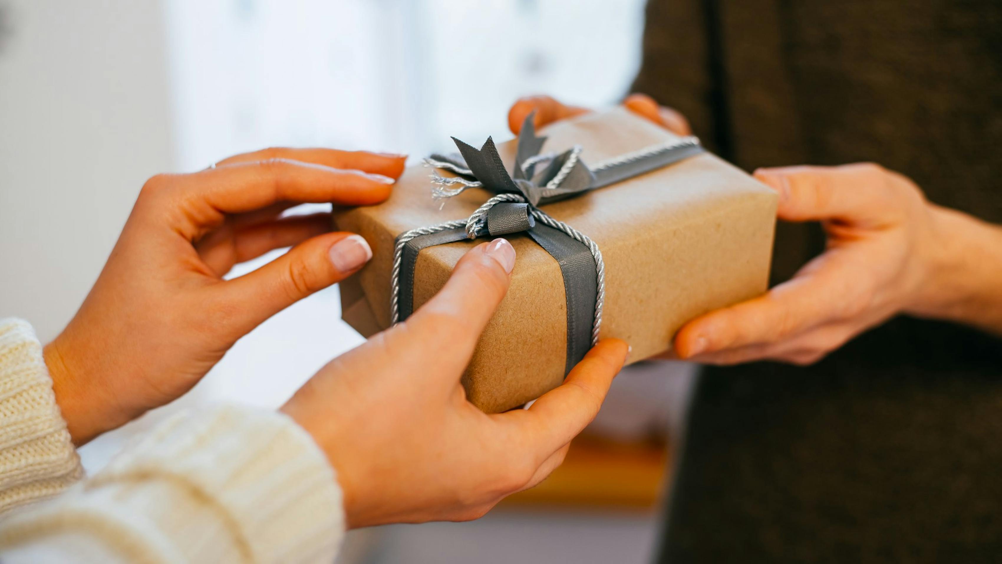 holiday gift ideas for men