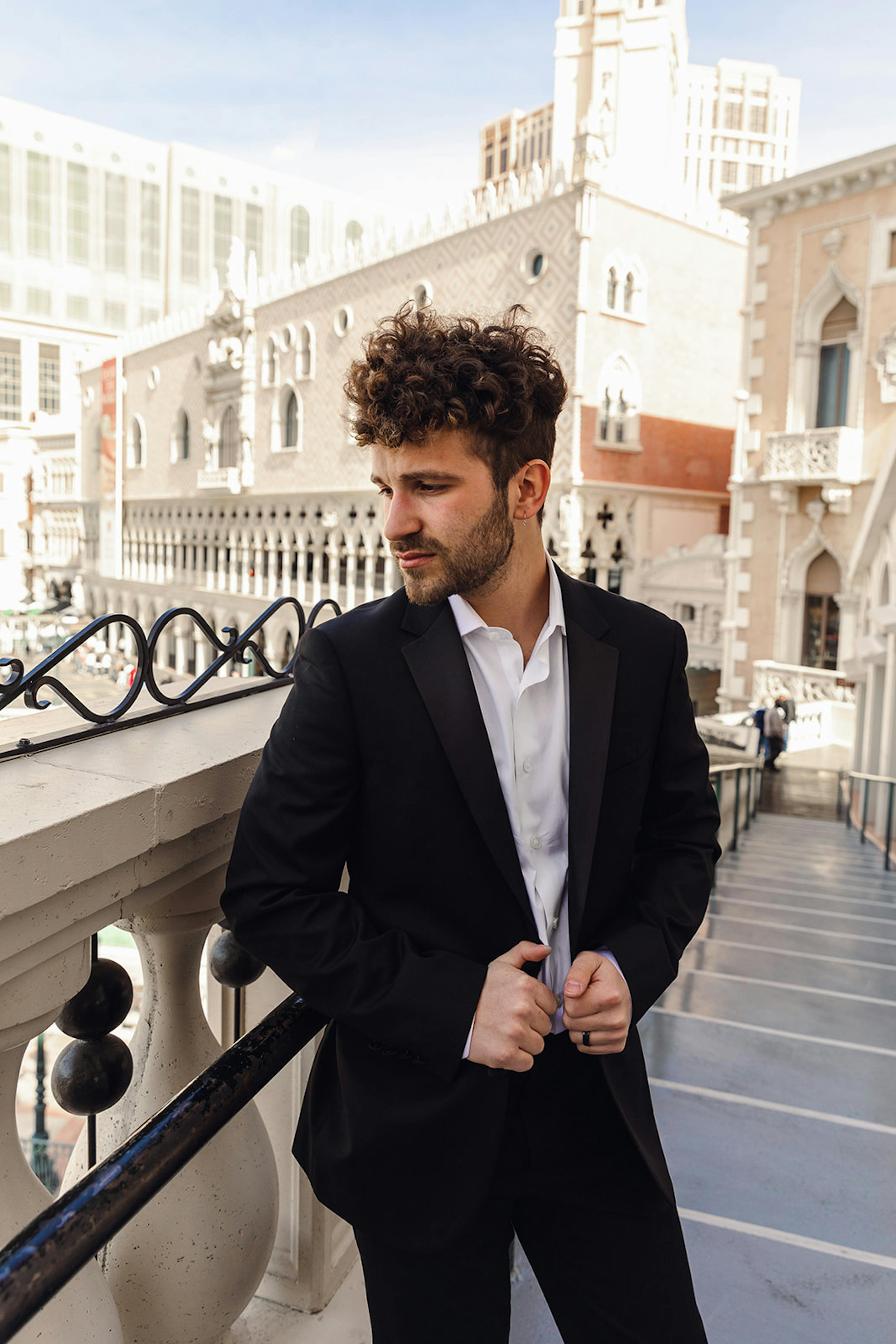 can a black suit be casual?