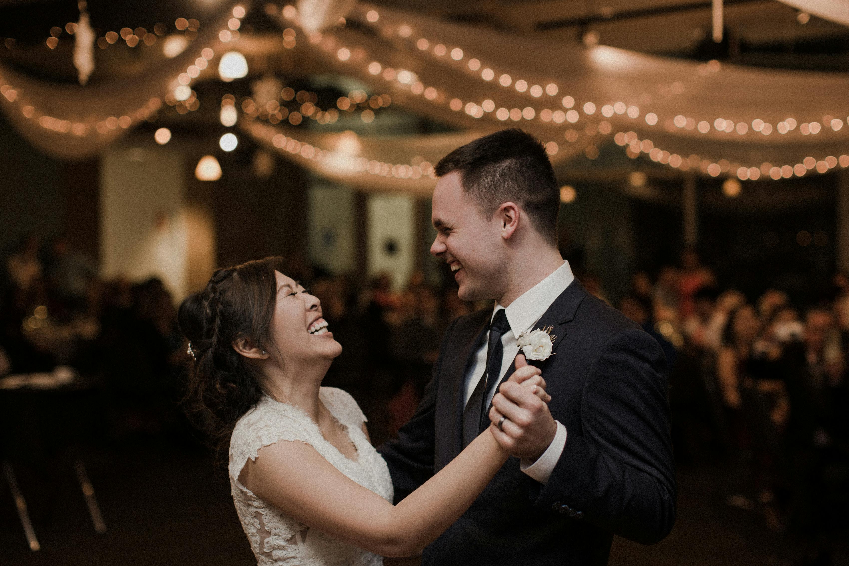 bride and groom first dance