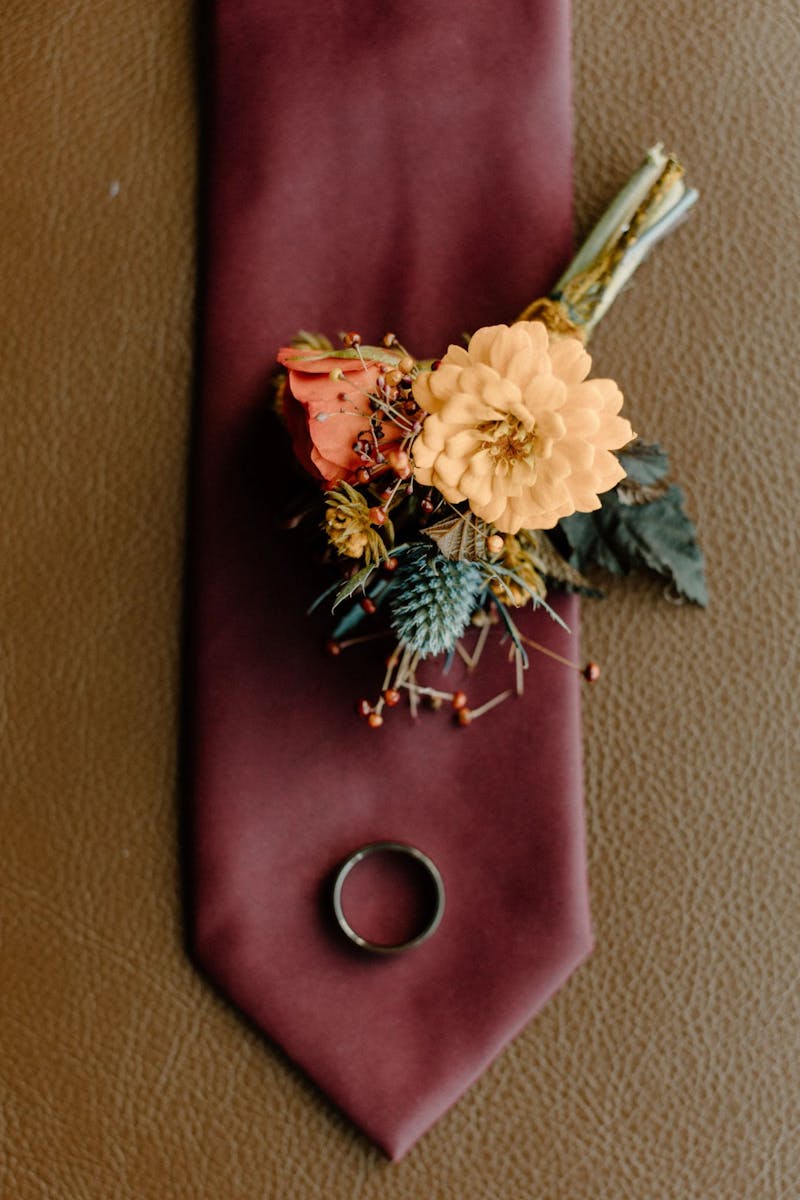 burgundy wedding ties with fall florals
