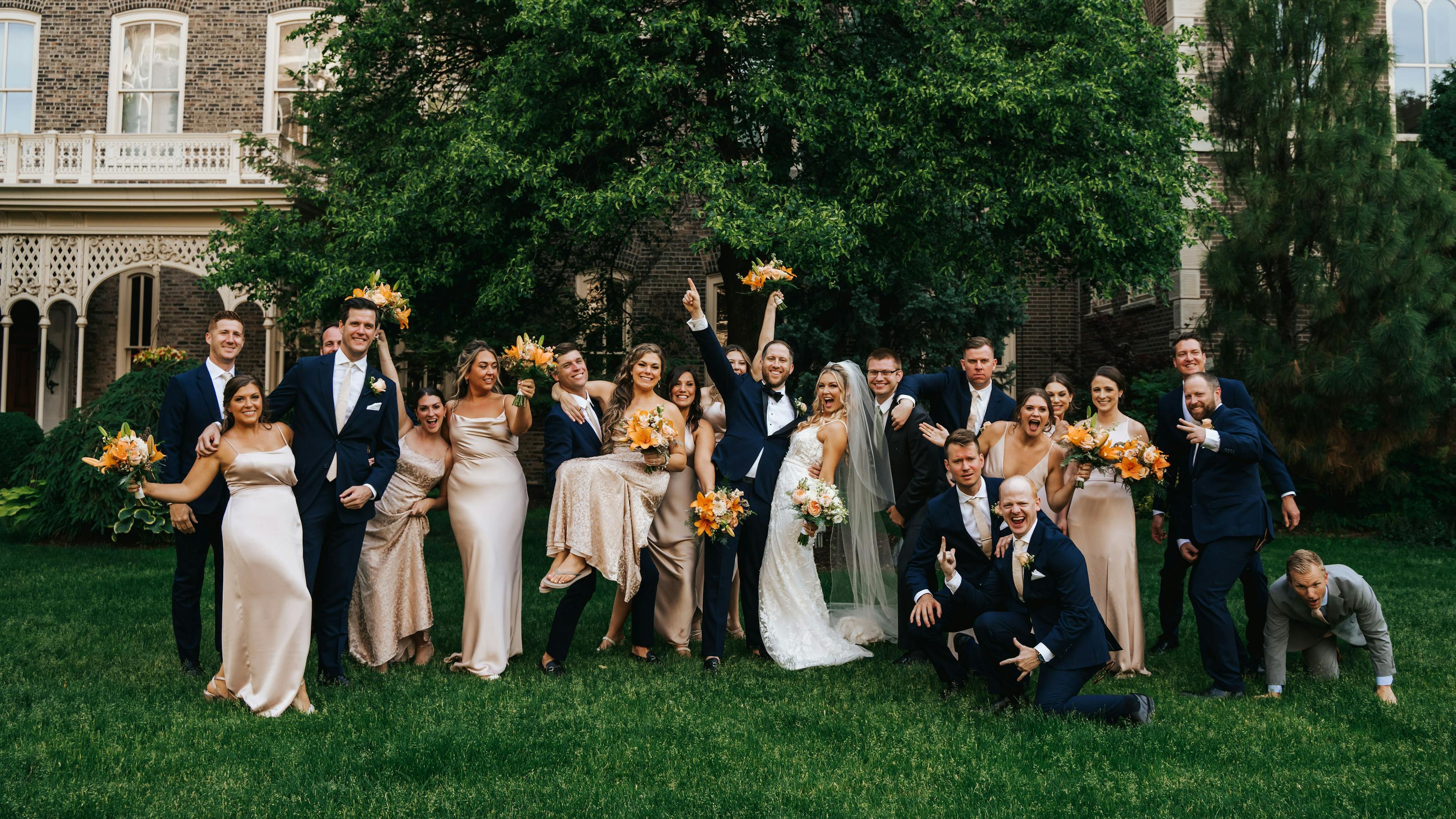 pantone color of the year 2024 wedding