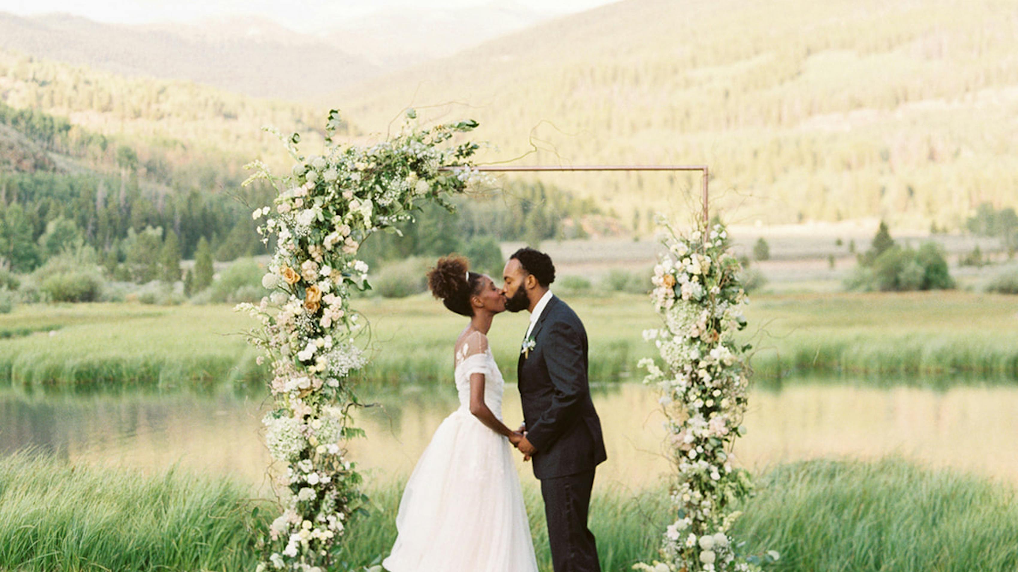 how to find wedding venues