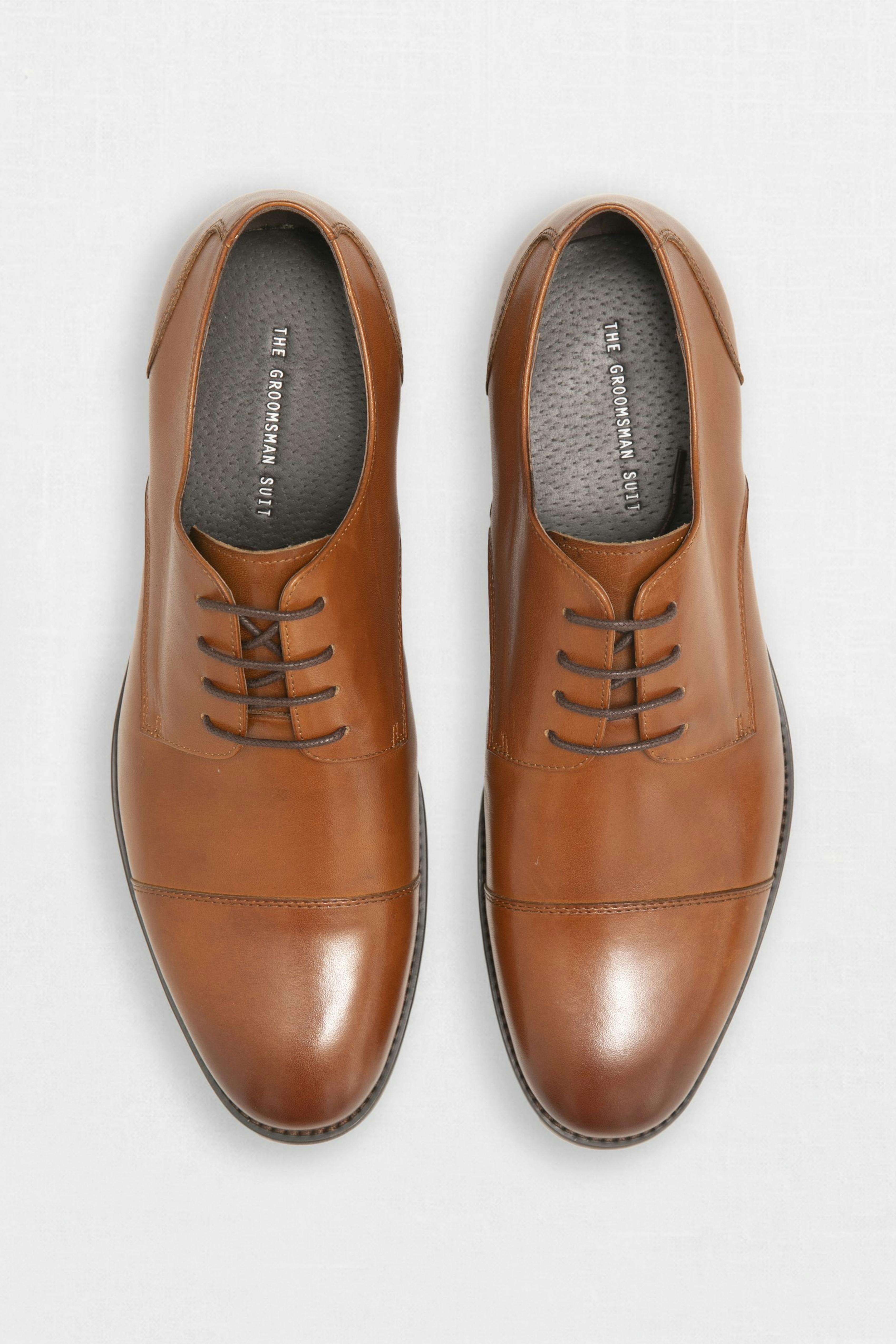 Men's tan wedding shoe