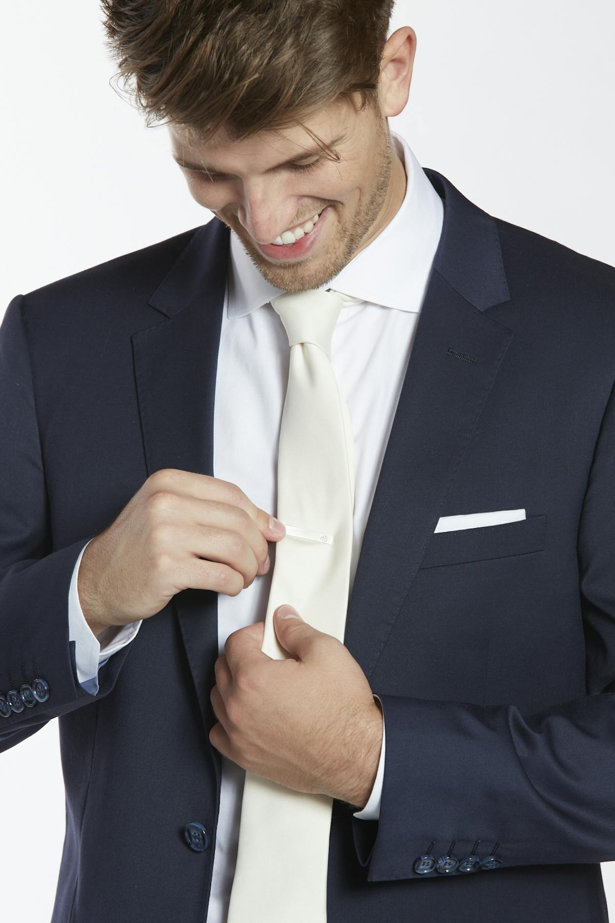 Mens wedding attire - everything looks better with a tie pin