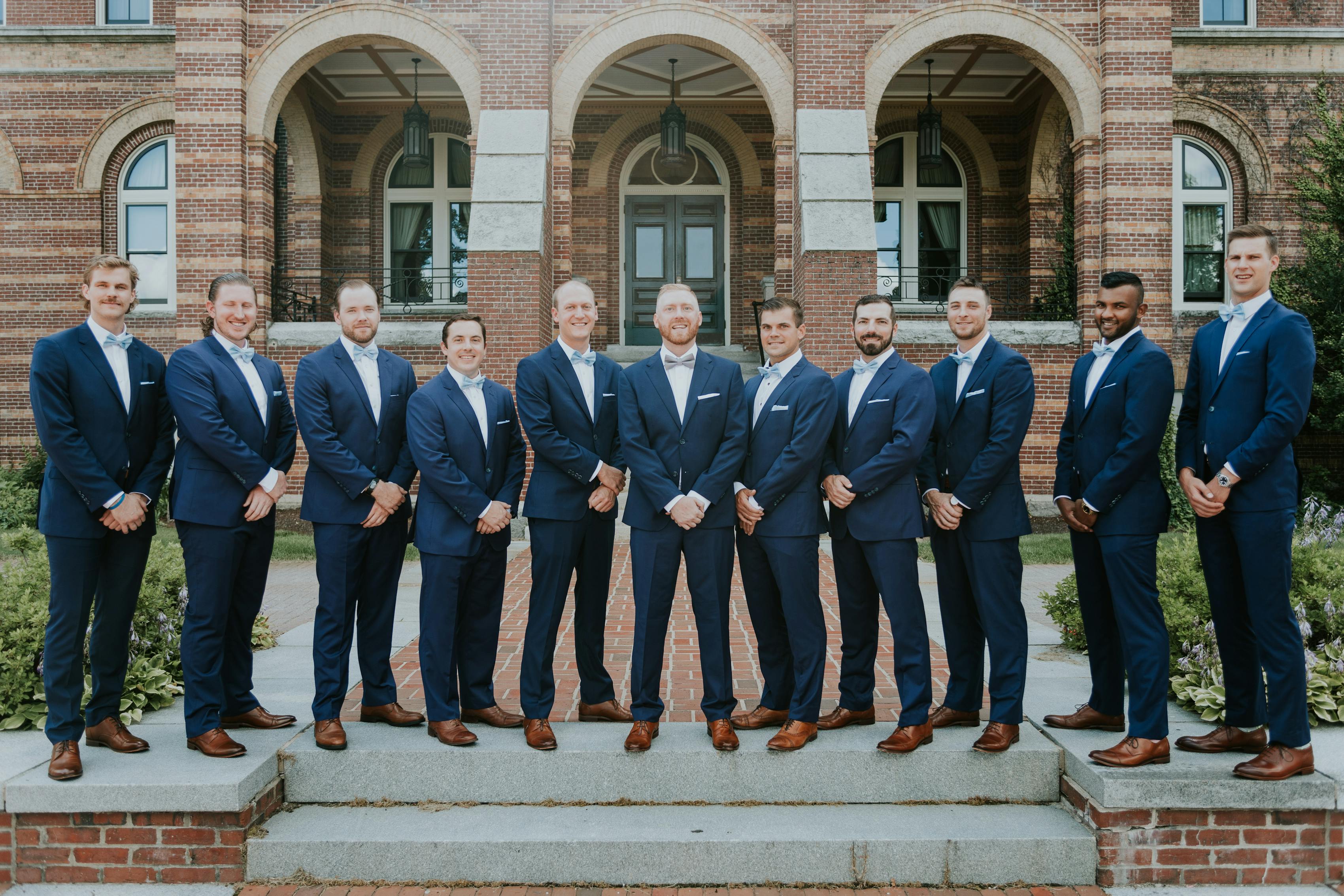 navy blue suits for men