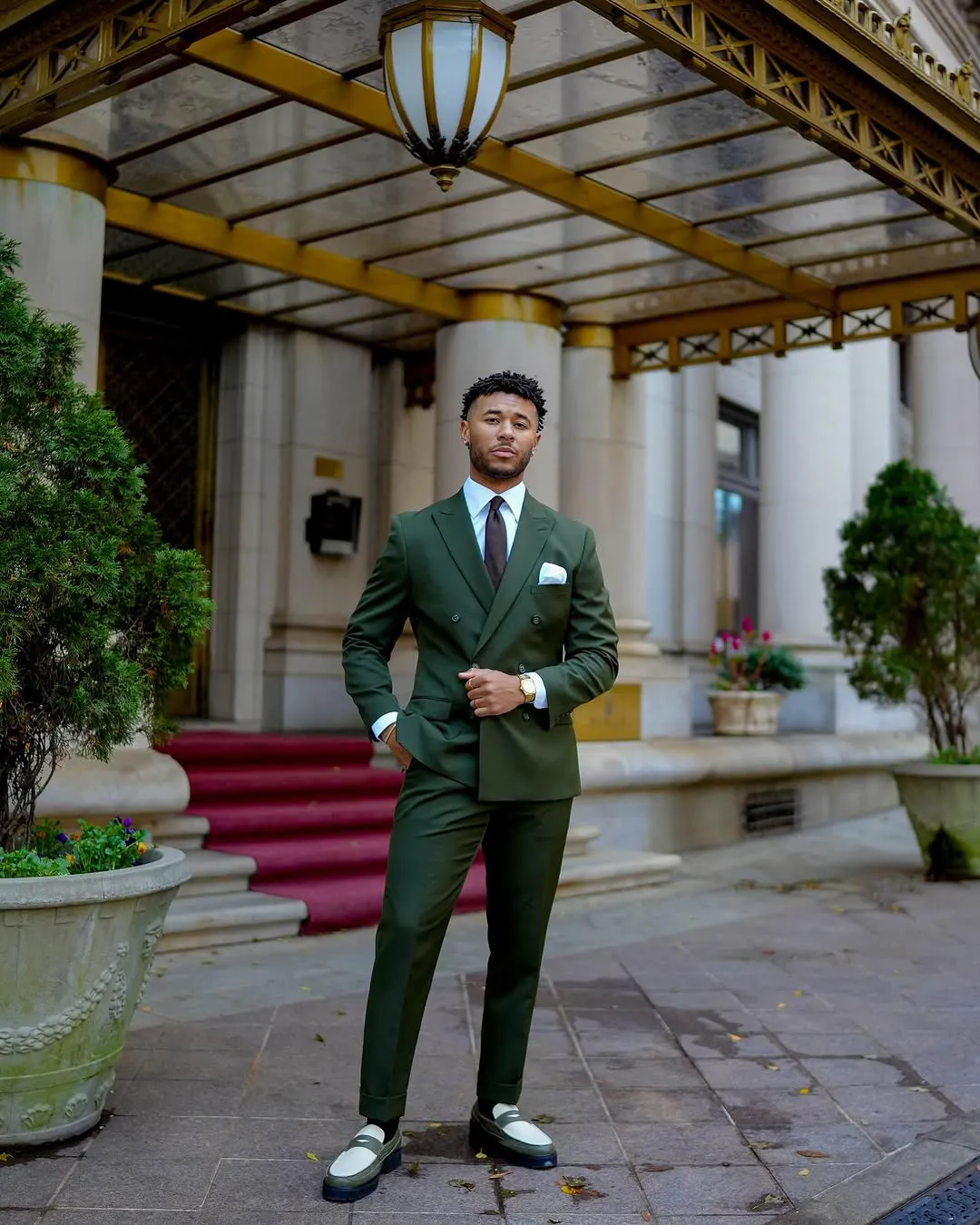 Wedding Dress Codes: What Is Semi-Formal Wedding Attire? | SuitShop Wedding Dress Codes: What Is Semi-Formal Wedding Attire? | SuitShop
