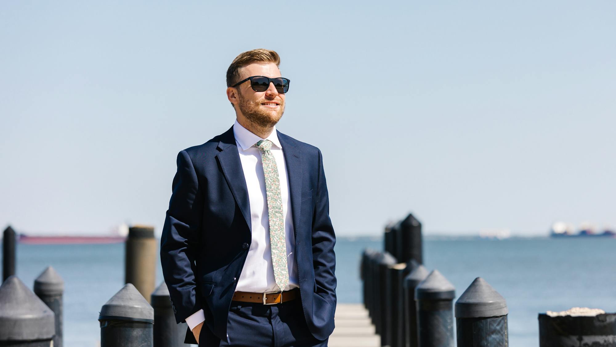 Men's Style Guide: What Do I Wear to a Beach Wedding? | SuitShop