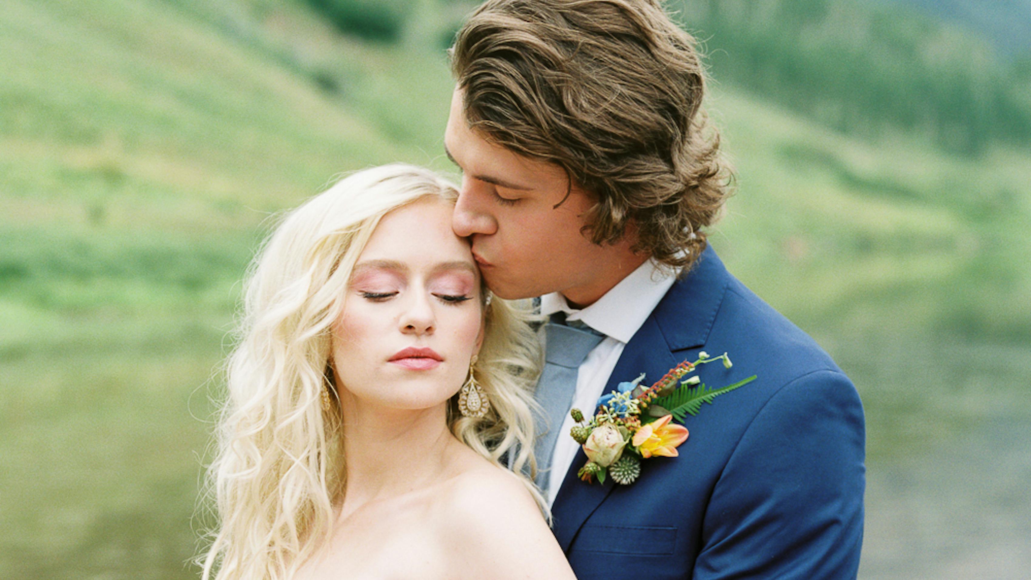 country wedding colors