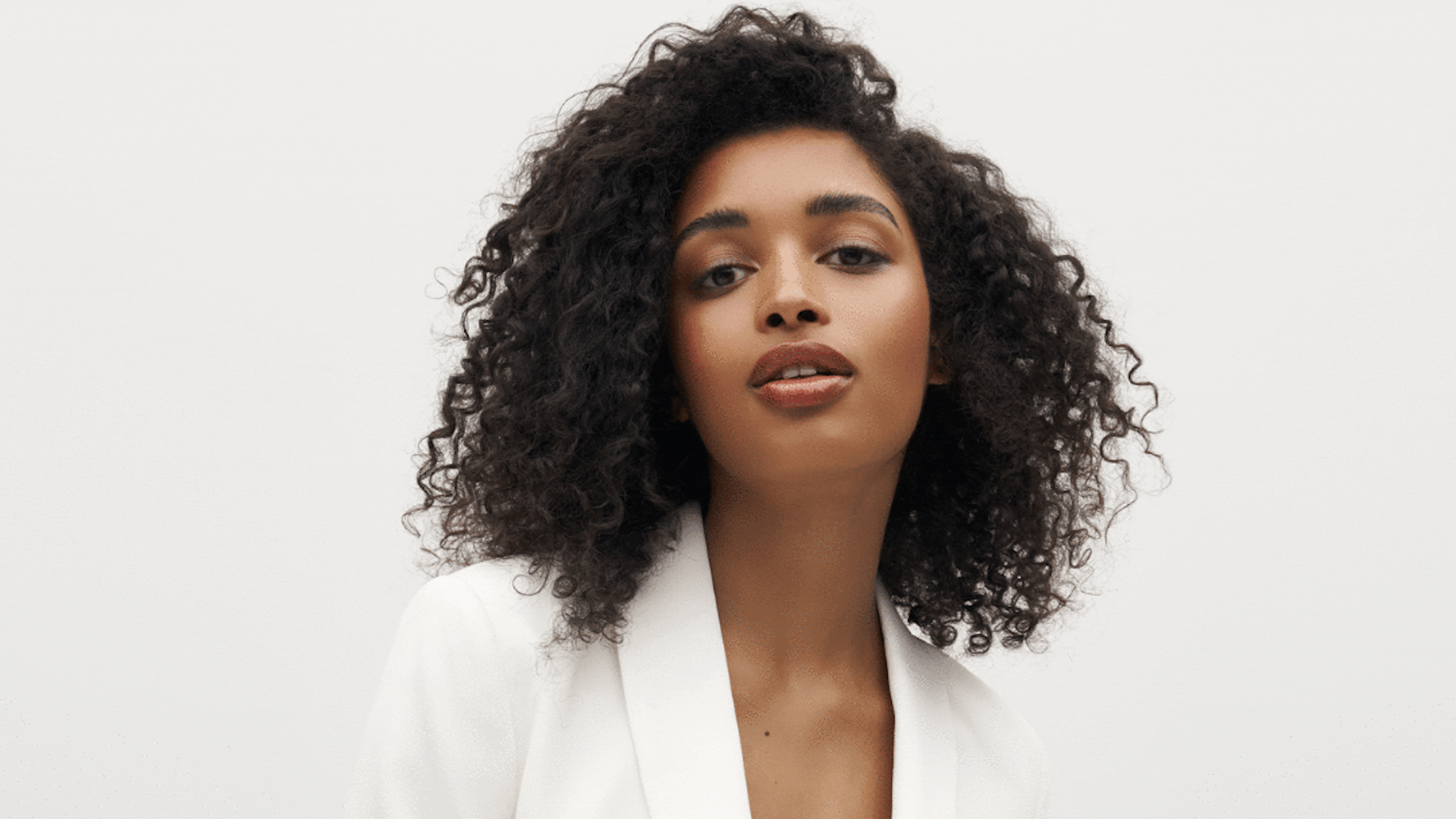 Women's White Tuxedo on Good Morning America