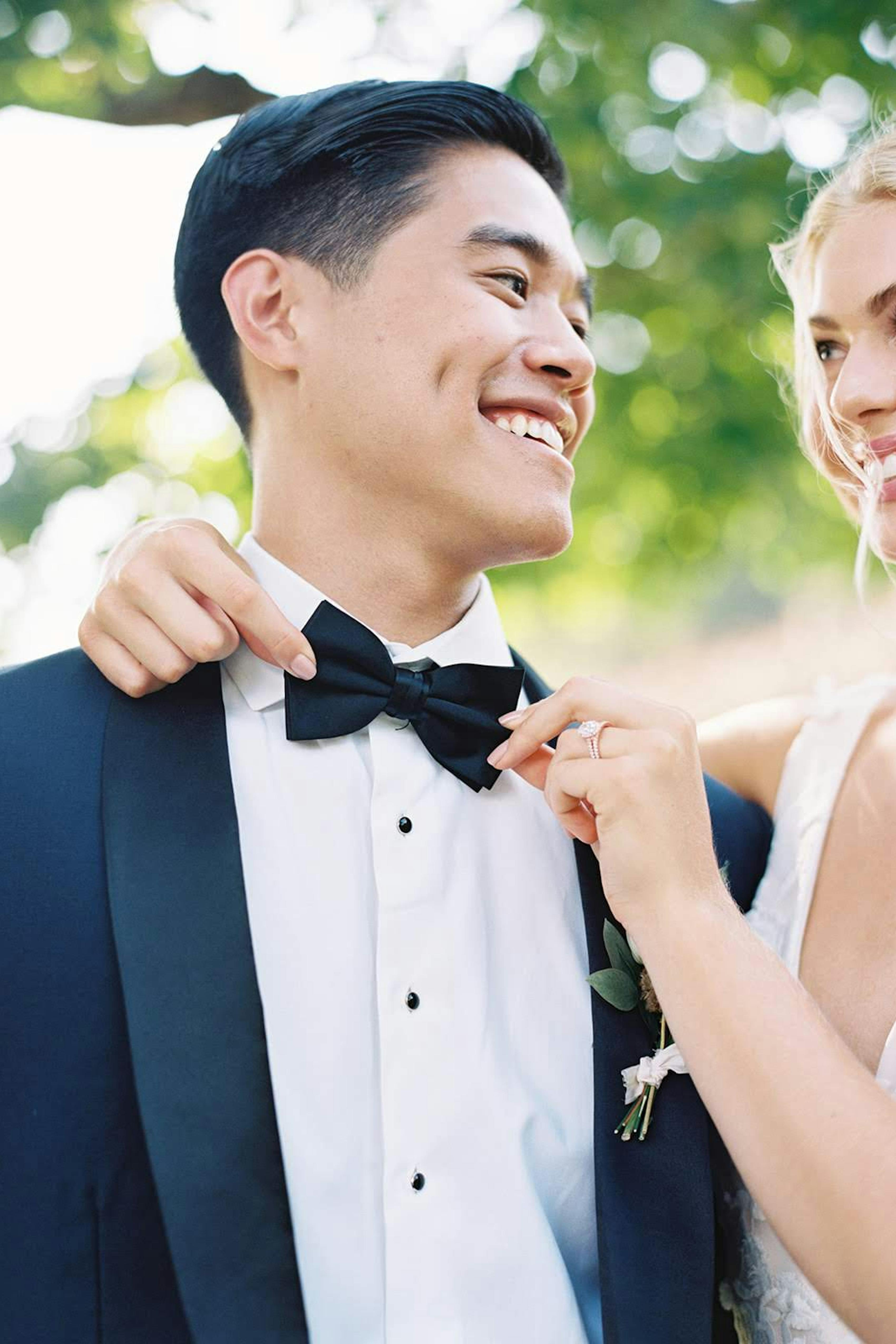 How to decide between a suit vs tuxedo for your wedding