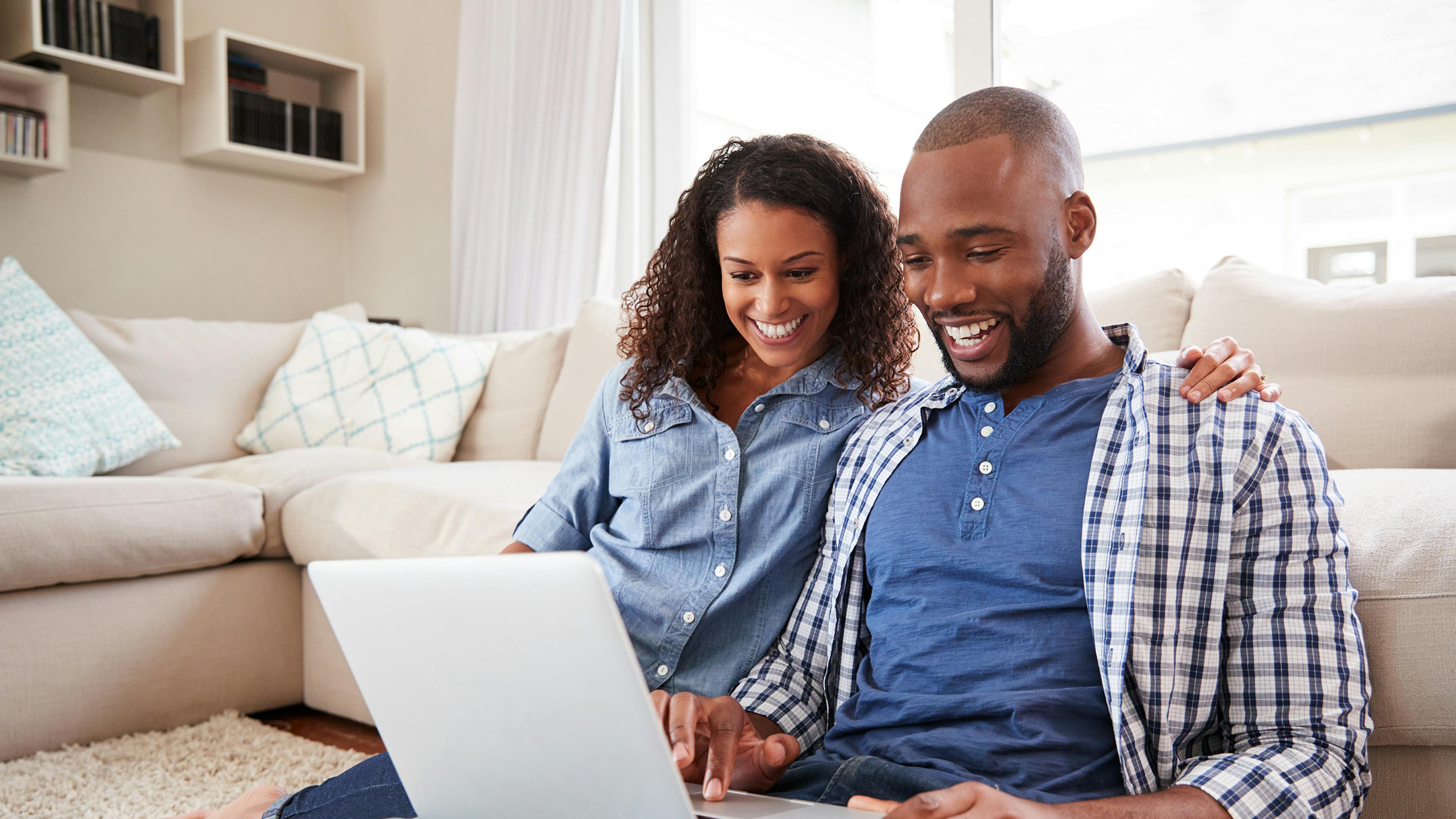 how to plan your wedding completely online