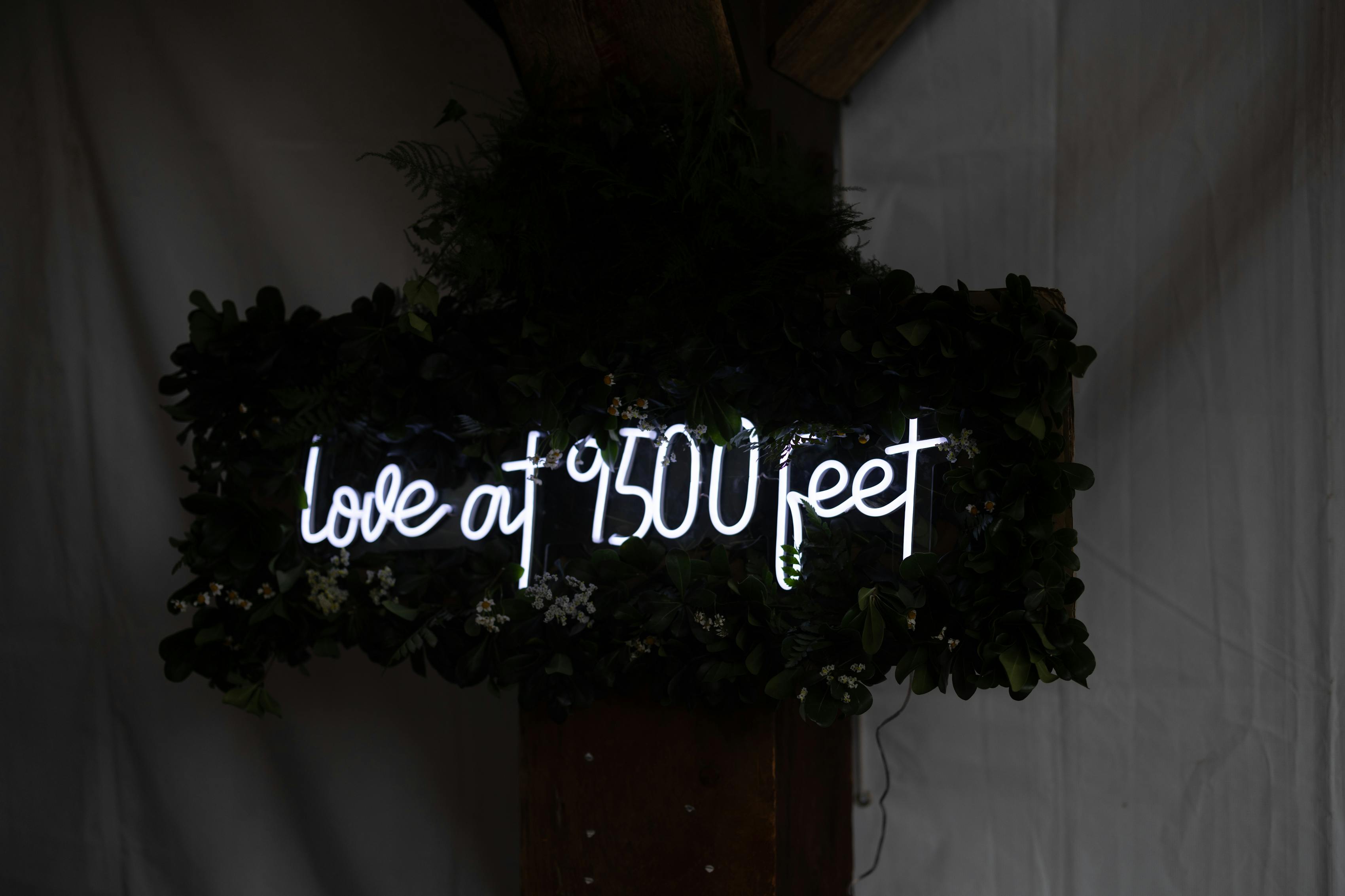 mountain elopement decor