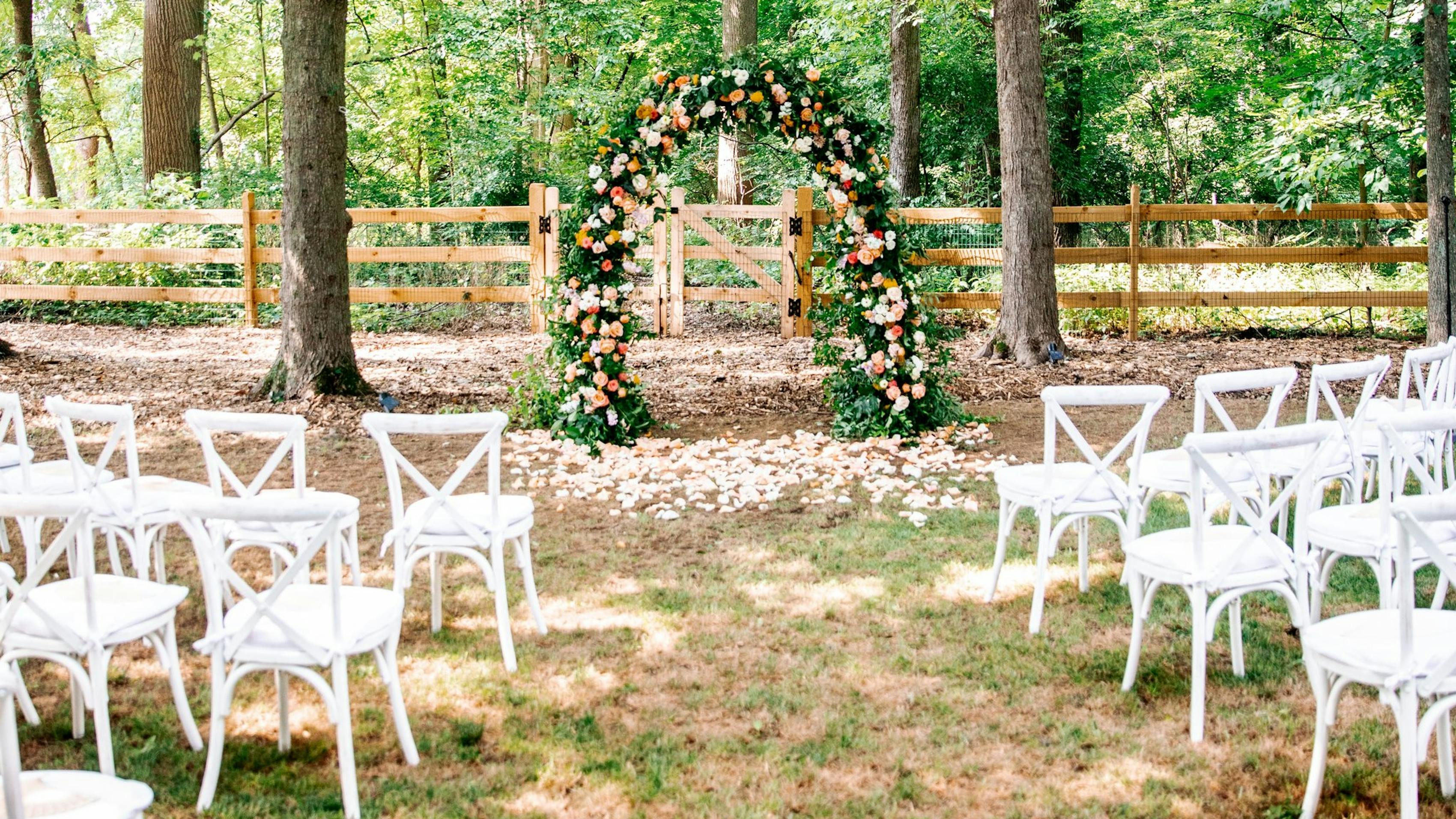 backyard wedding ideas
